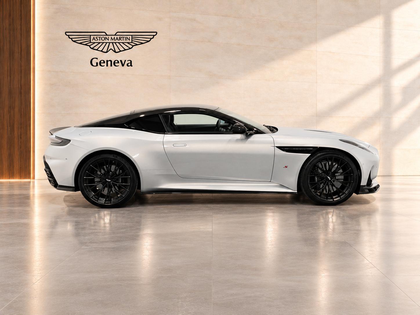 ASTON MARTIN DB12 Coupé 4.0 S V8 Bi-Turbo-showroom-element-3