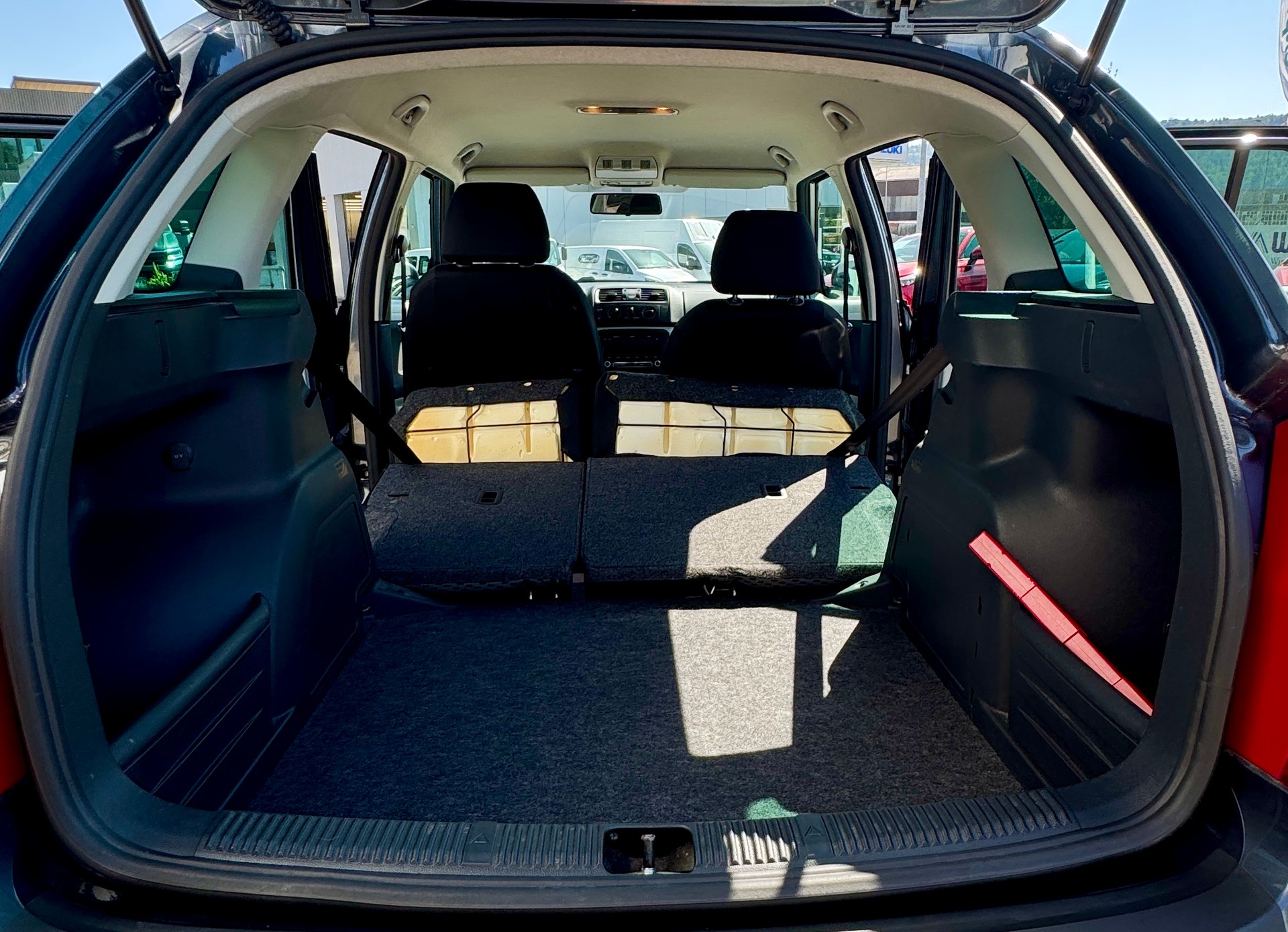 SKODA Fabia 1.2 TSI Ambiente DSG-image-6