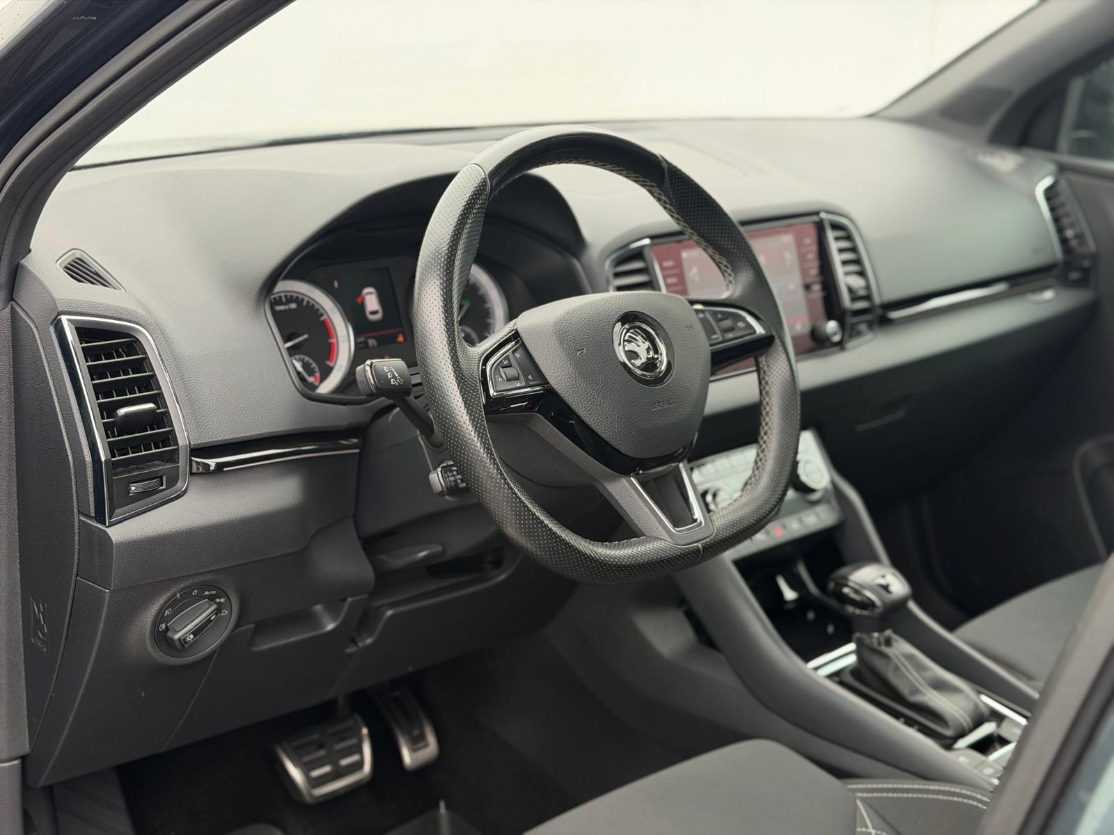 SKODA Karoq 2.0 TSI SportLine 4x4 DSG-image-14