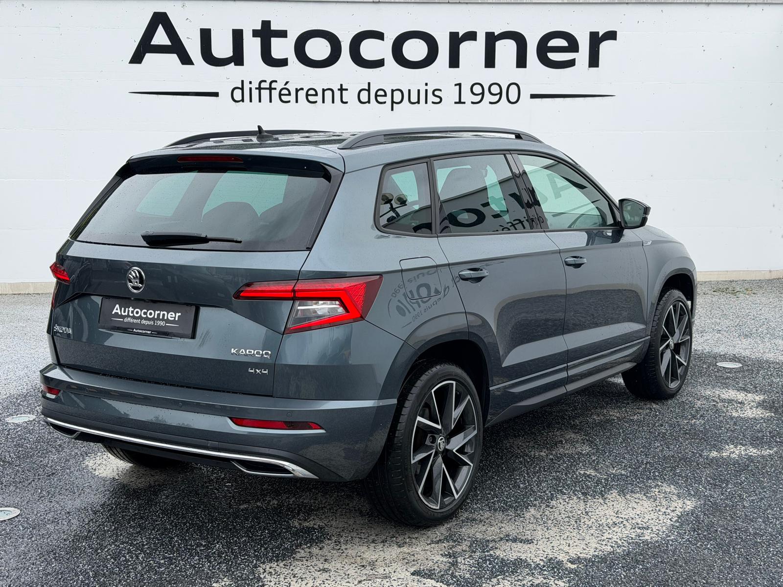SKODA Karoq 2.0 TSI SportLine 4x4 DSG-image-4