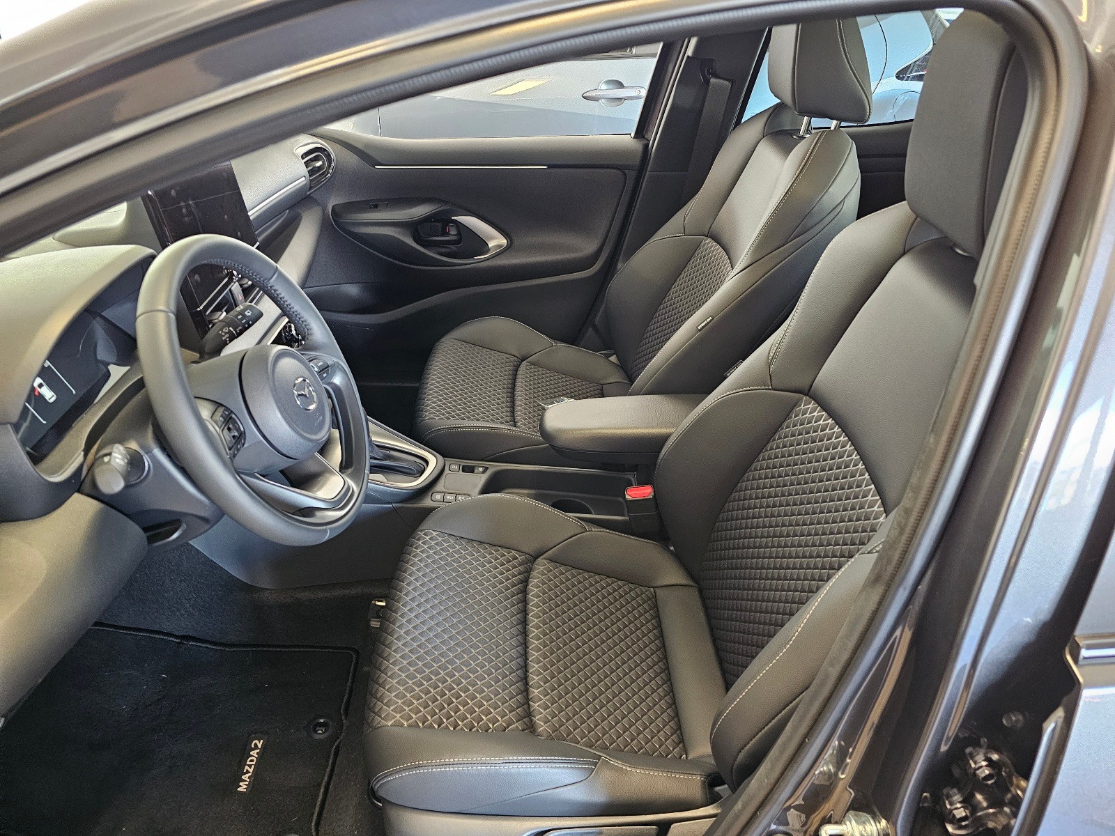 MAZDA 2 1.5 Hybrid Homura-image-9