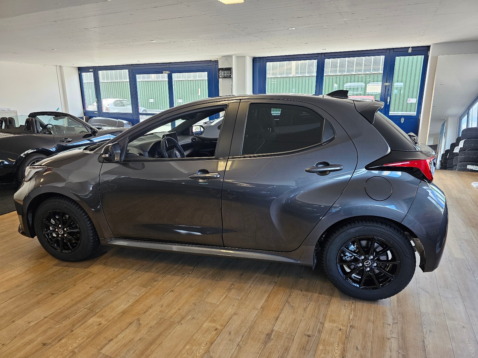 MAZDA 2 1.5 Hybrid Homura-image-3