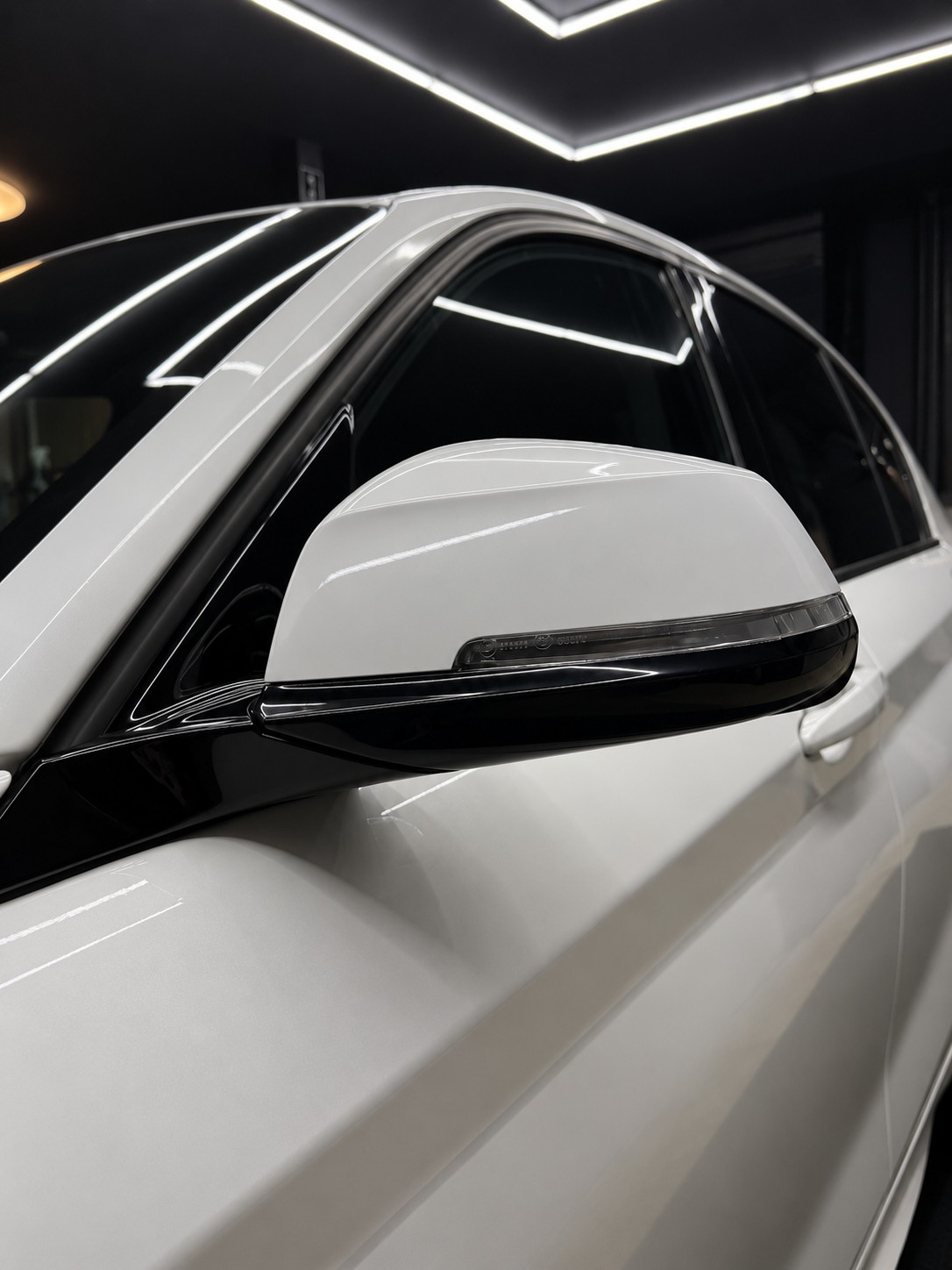BMW 116i Sport Line Steptronic-image-6