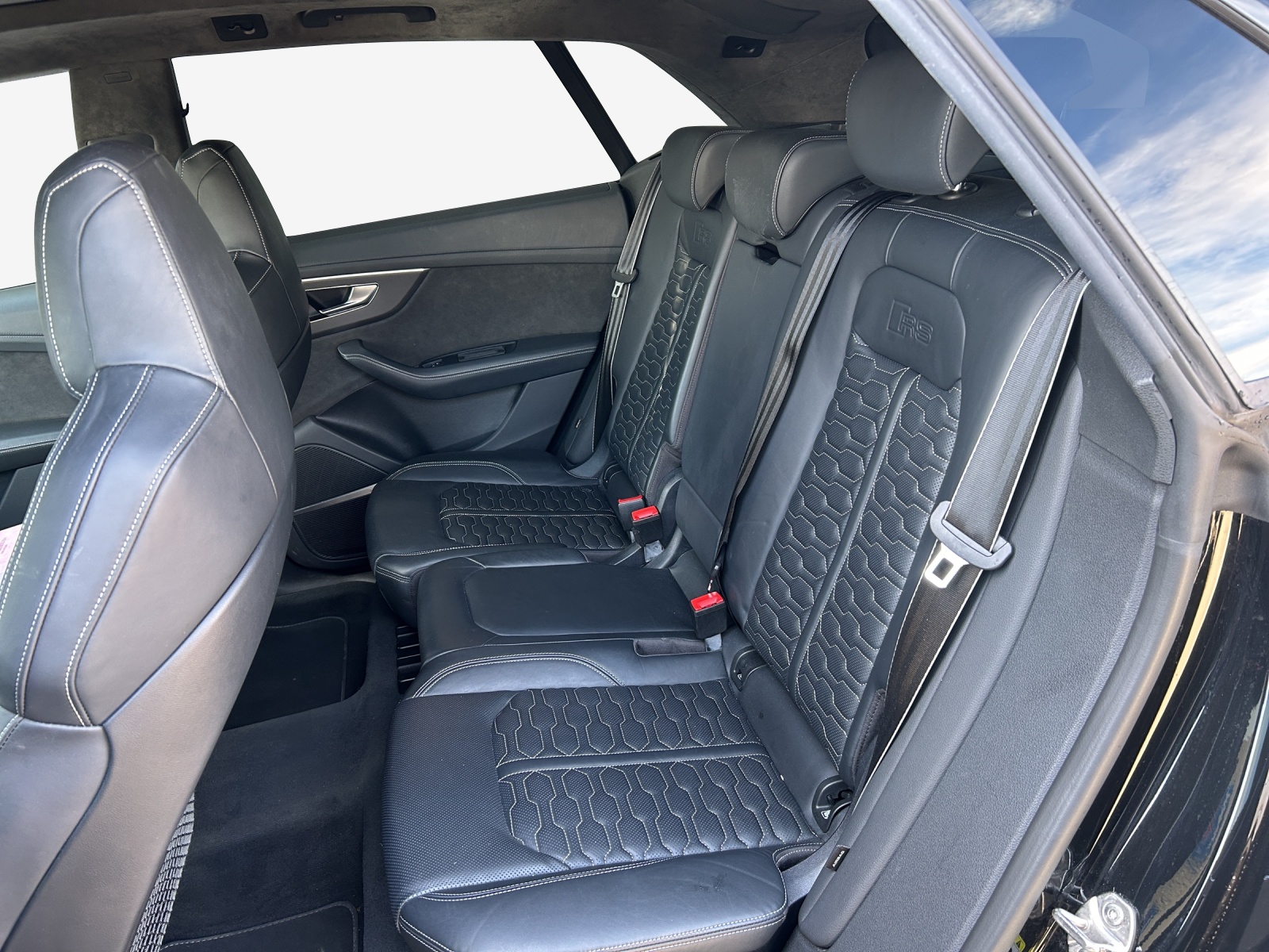 AUDI Audi RSQ8 quattro-image-11