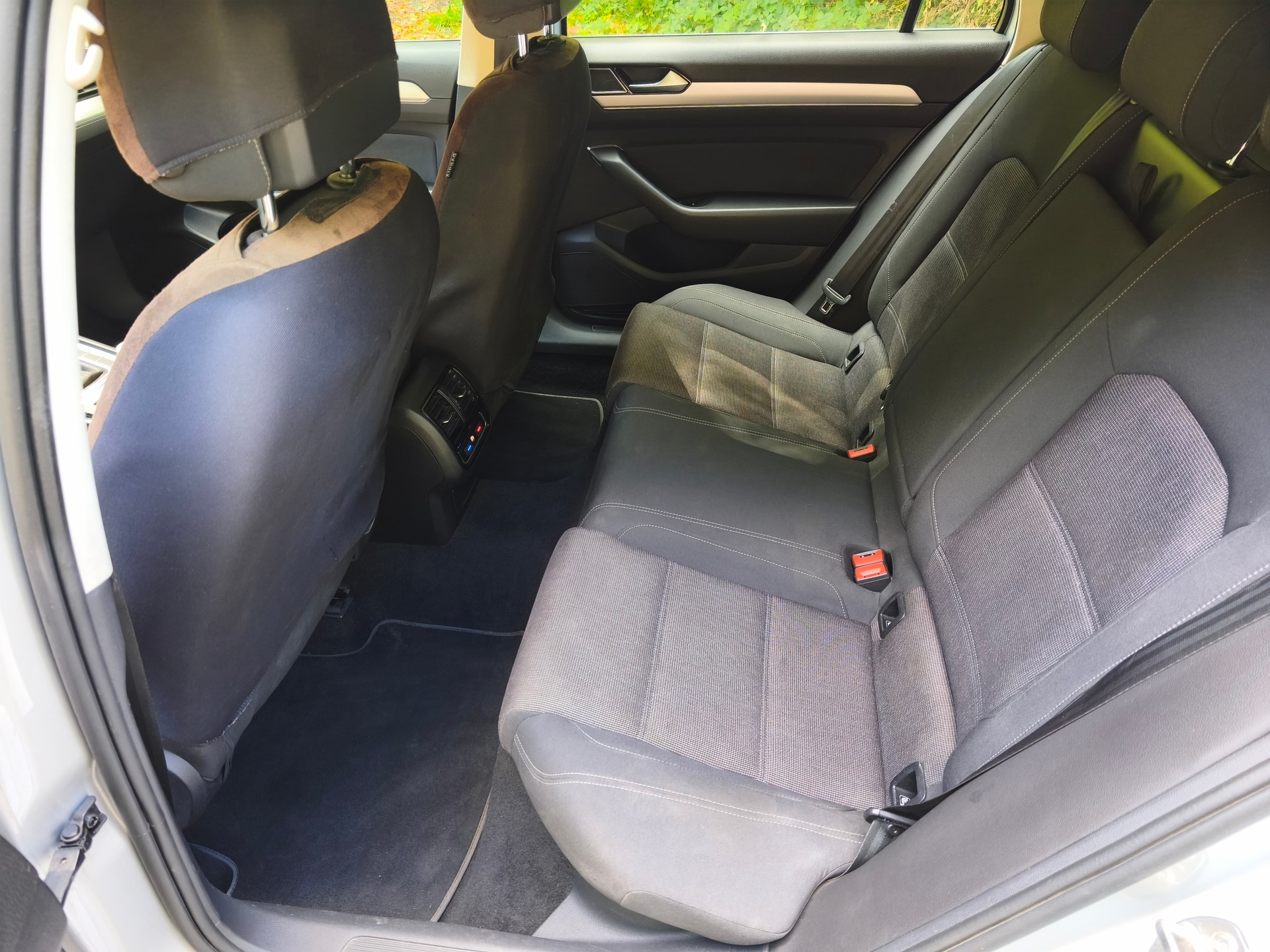 VW 2.0 TDI 150 Comfortline DSG-image-4