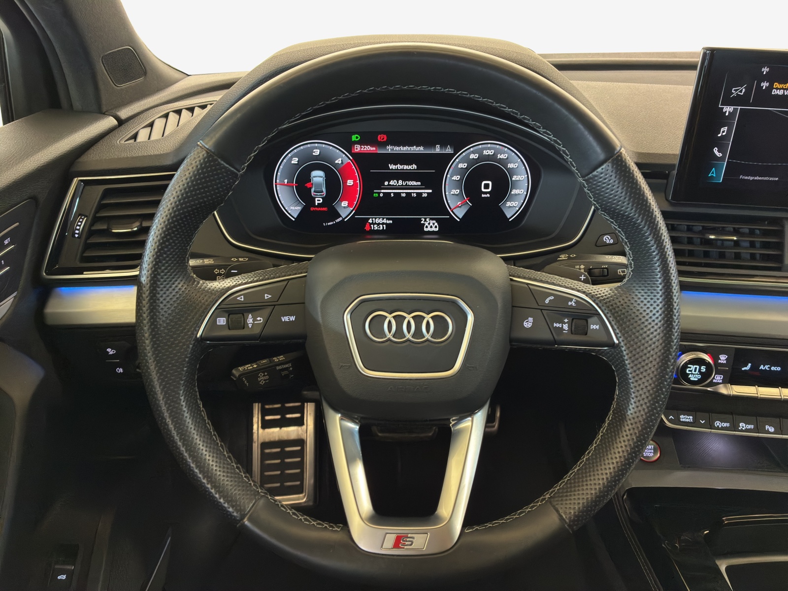 AUDI SQ5 TDI quattro tiptronic-image-9