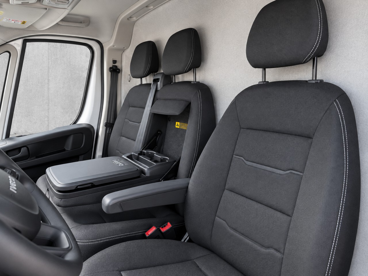 IVECO eSuperJolly-image-10