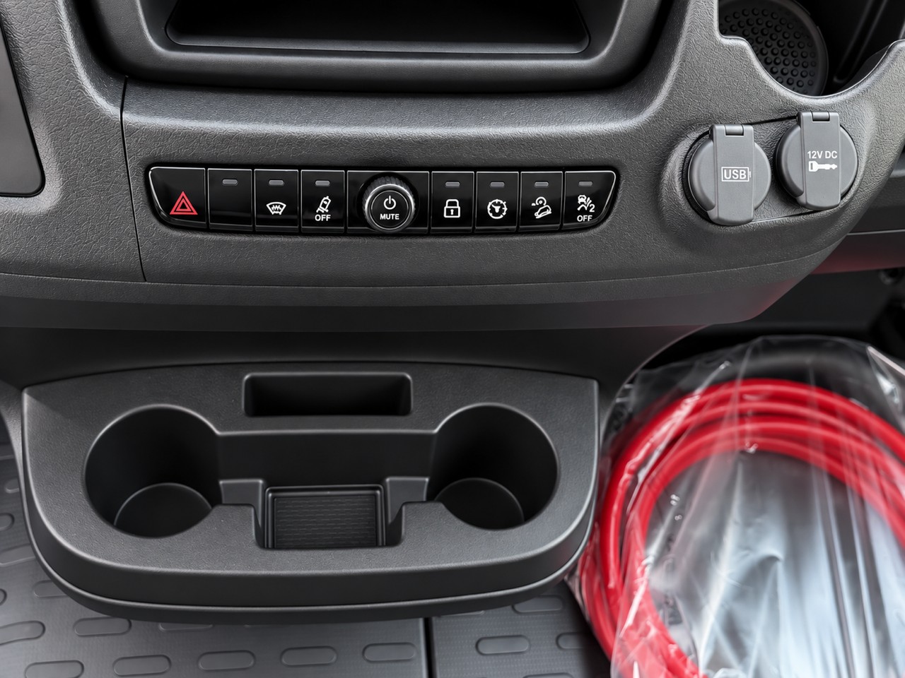 IVECO eSuperJolly-image-14