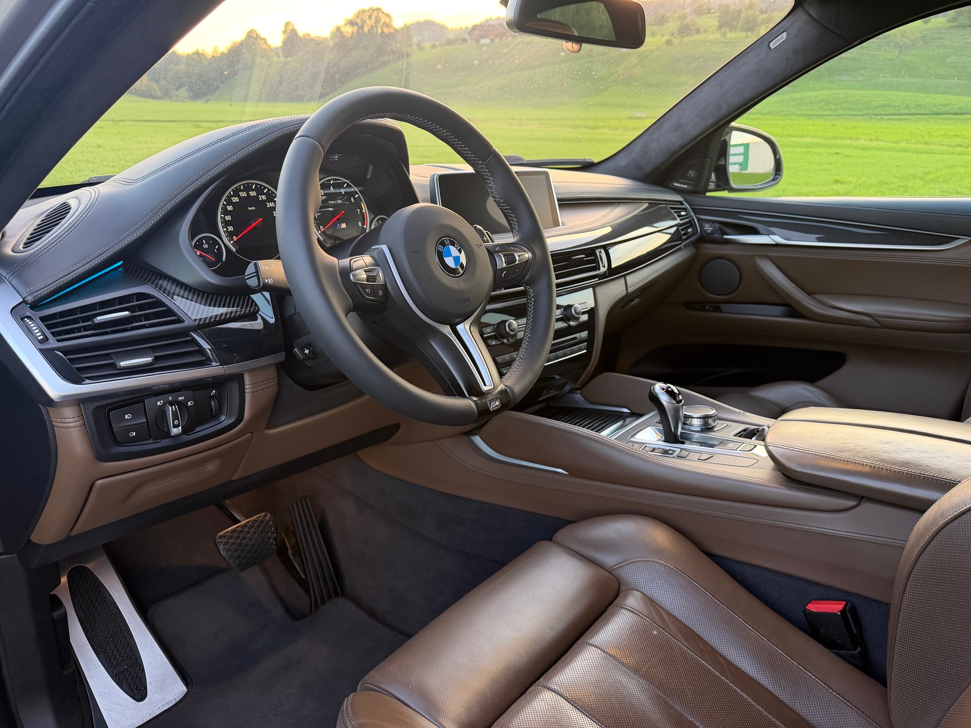 BMW X6M Steptronic-image-7