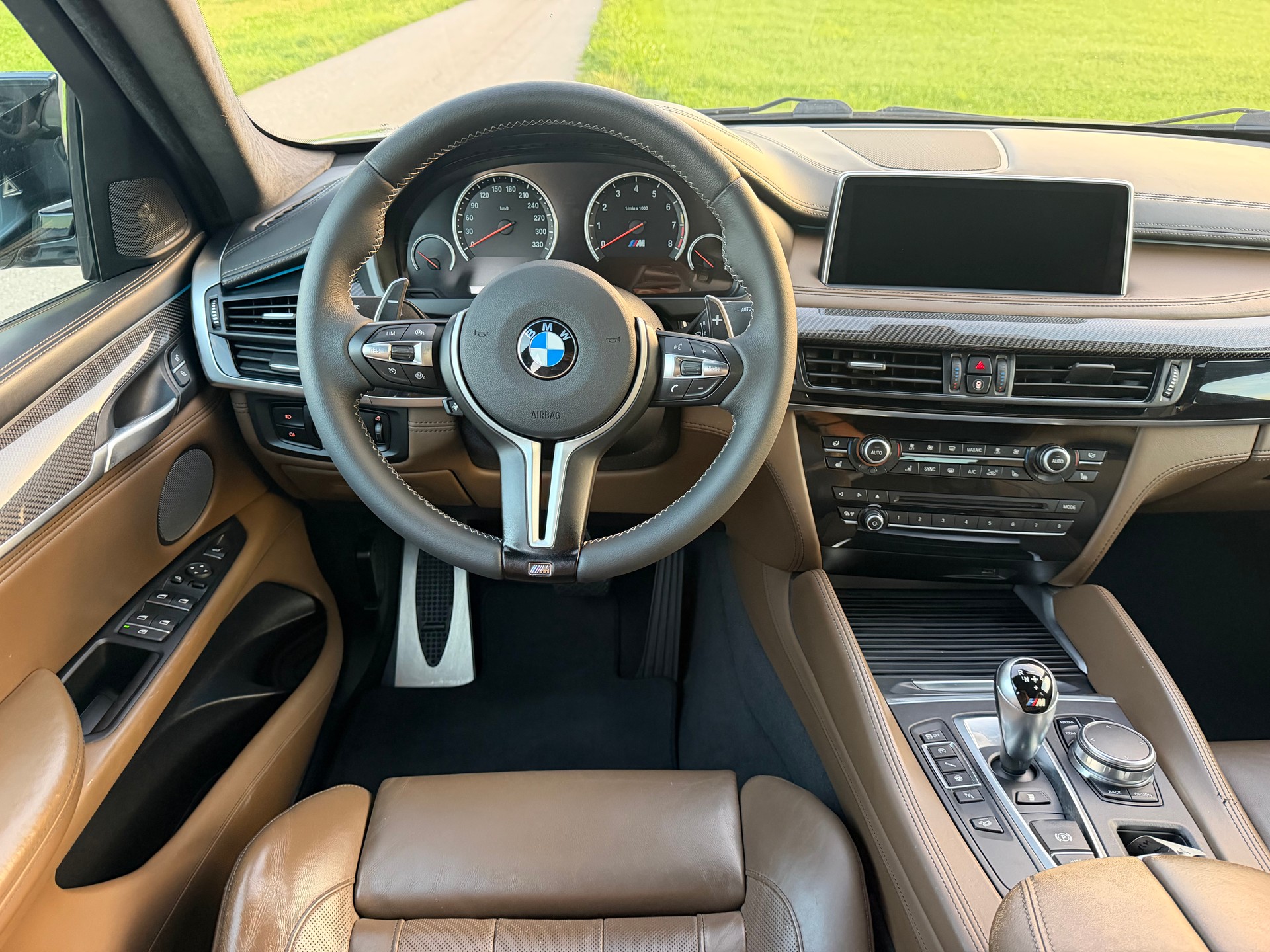 BMW X6M Steptronic-image-11