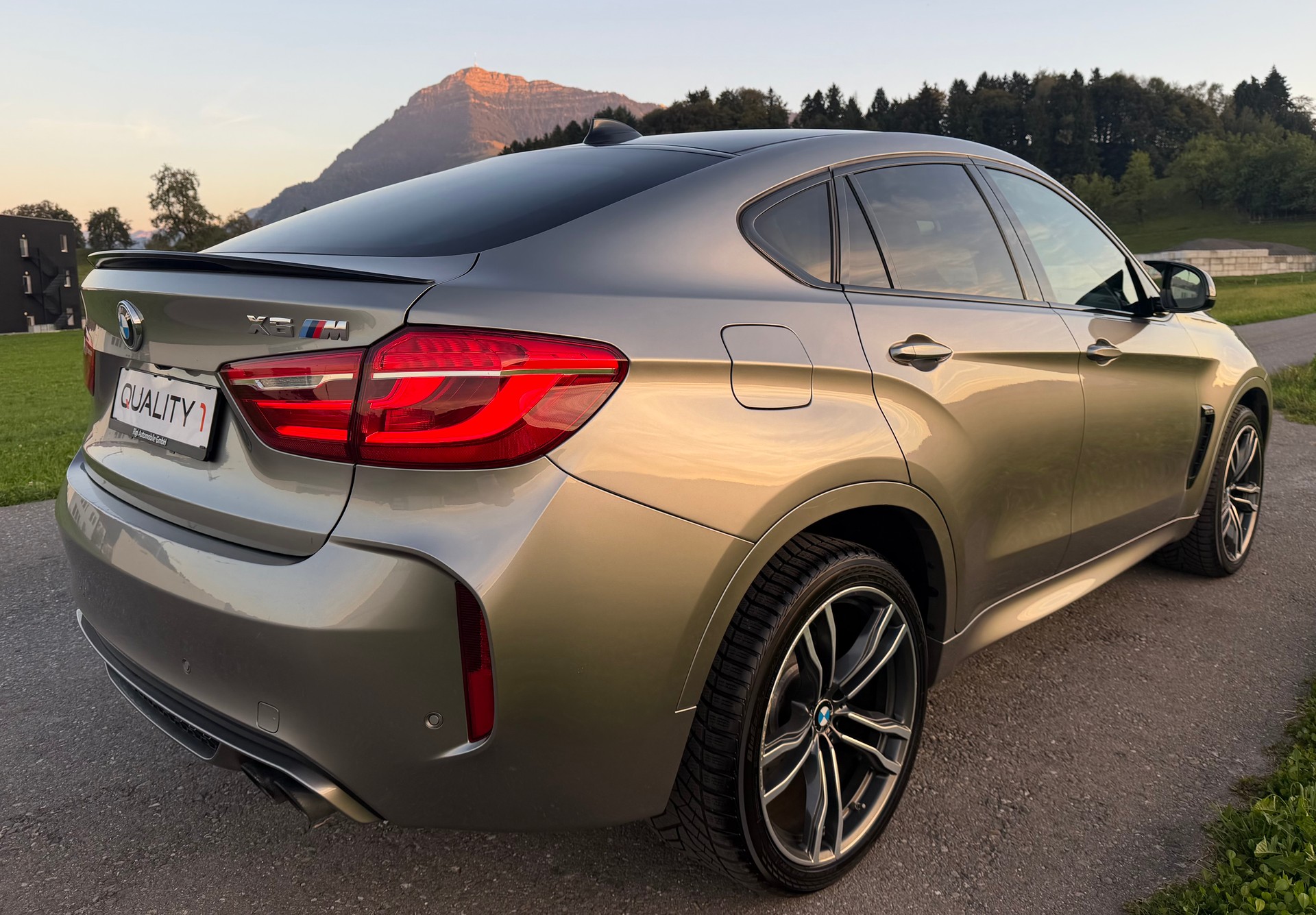 BMW X6M Steptronic-image-6