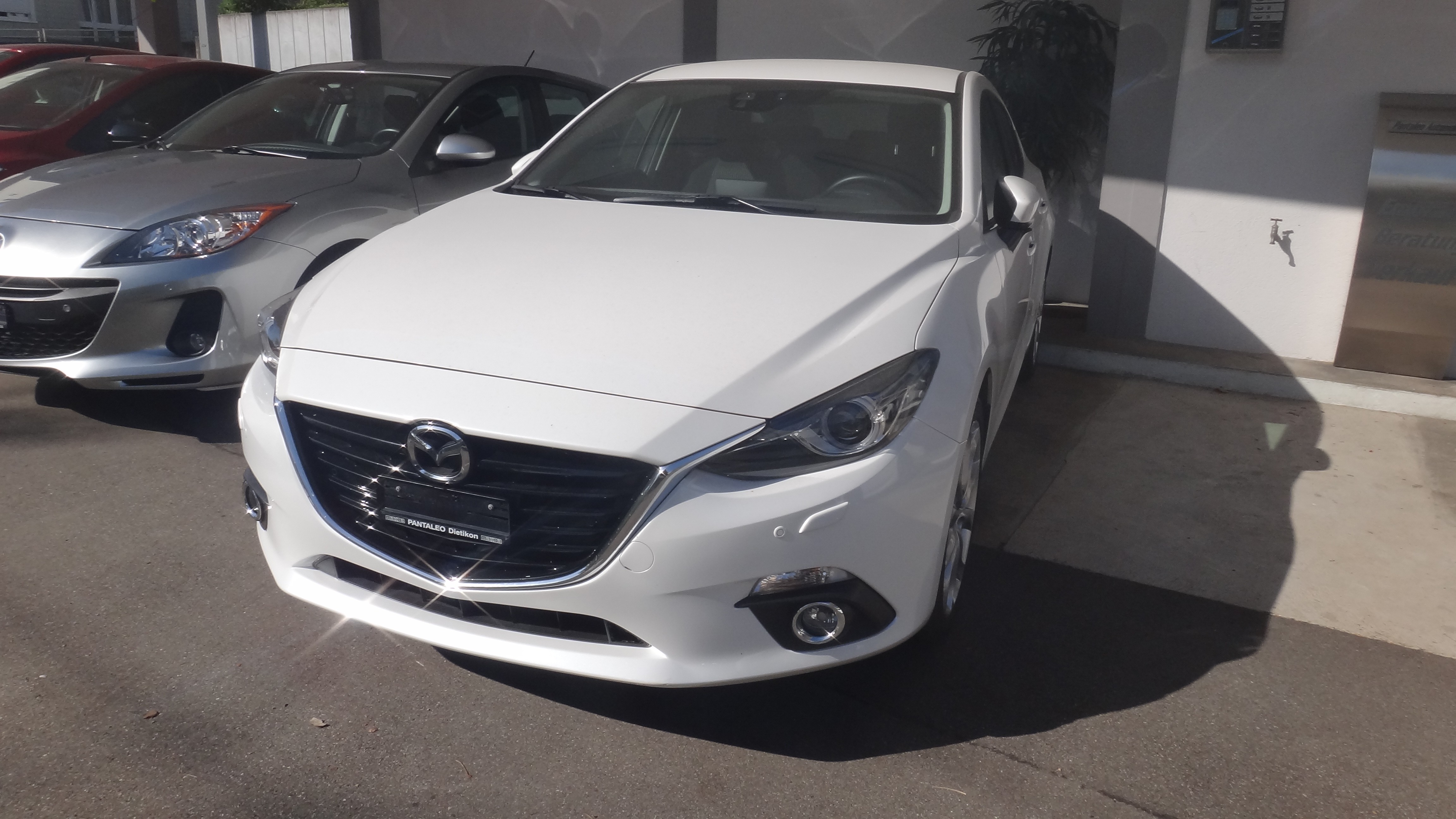 Car photo