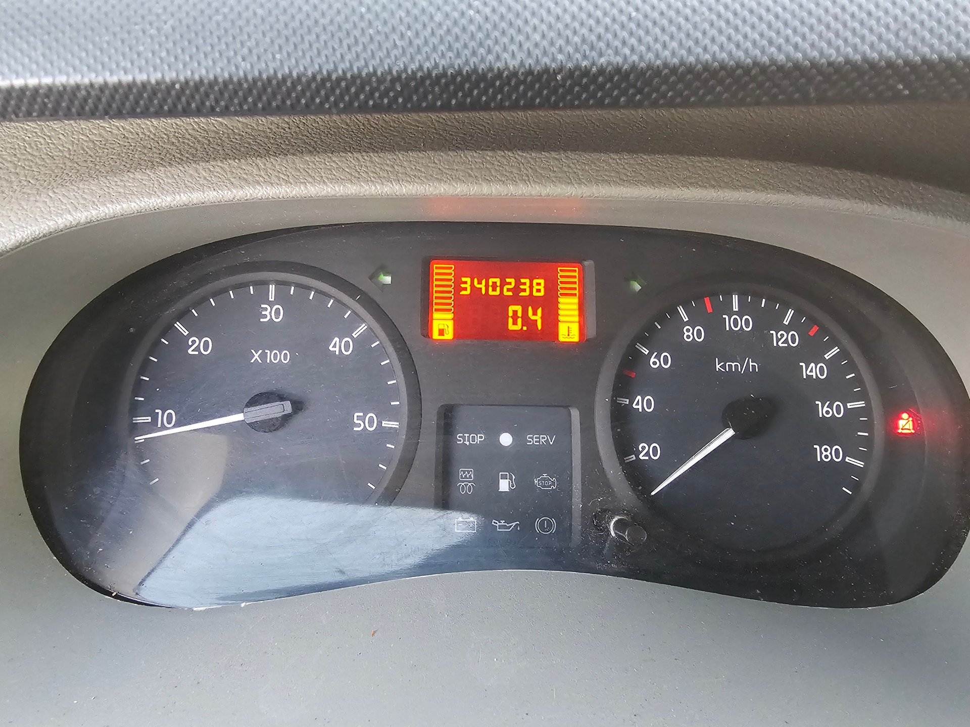 RENAULT Master T35 2.5dCi 2CCL13U-image-12