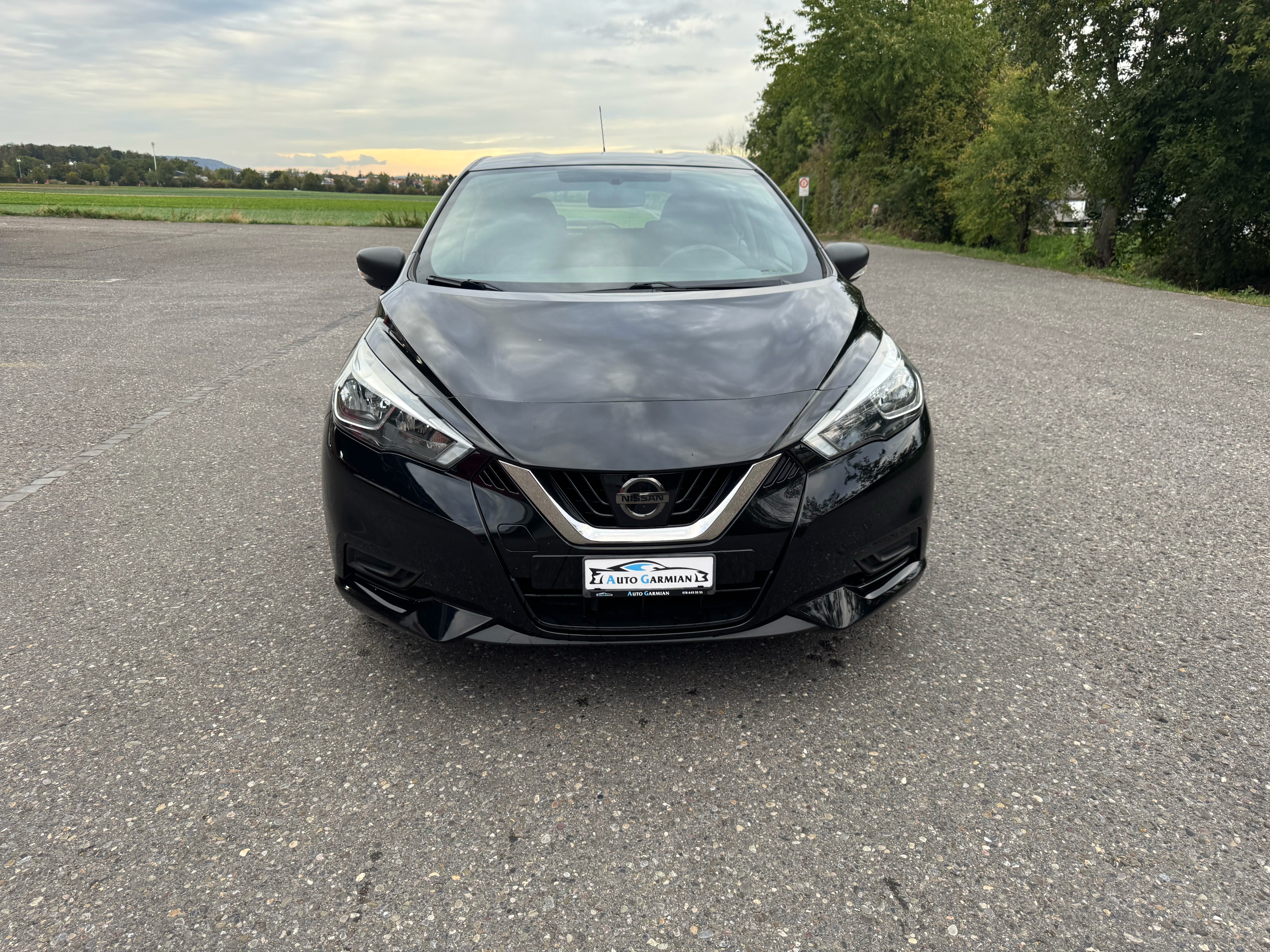 Car photo