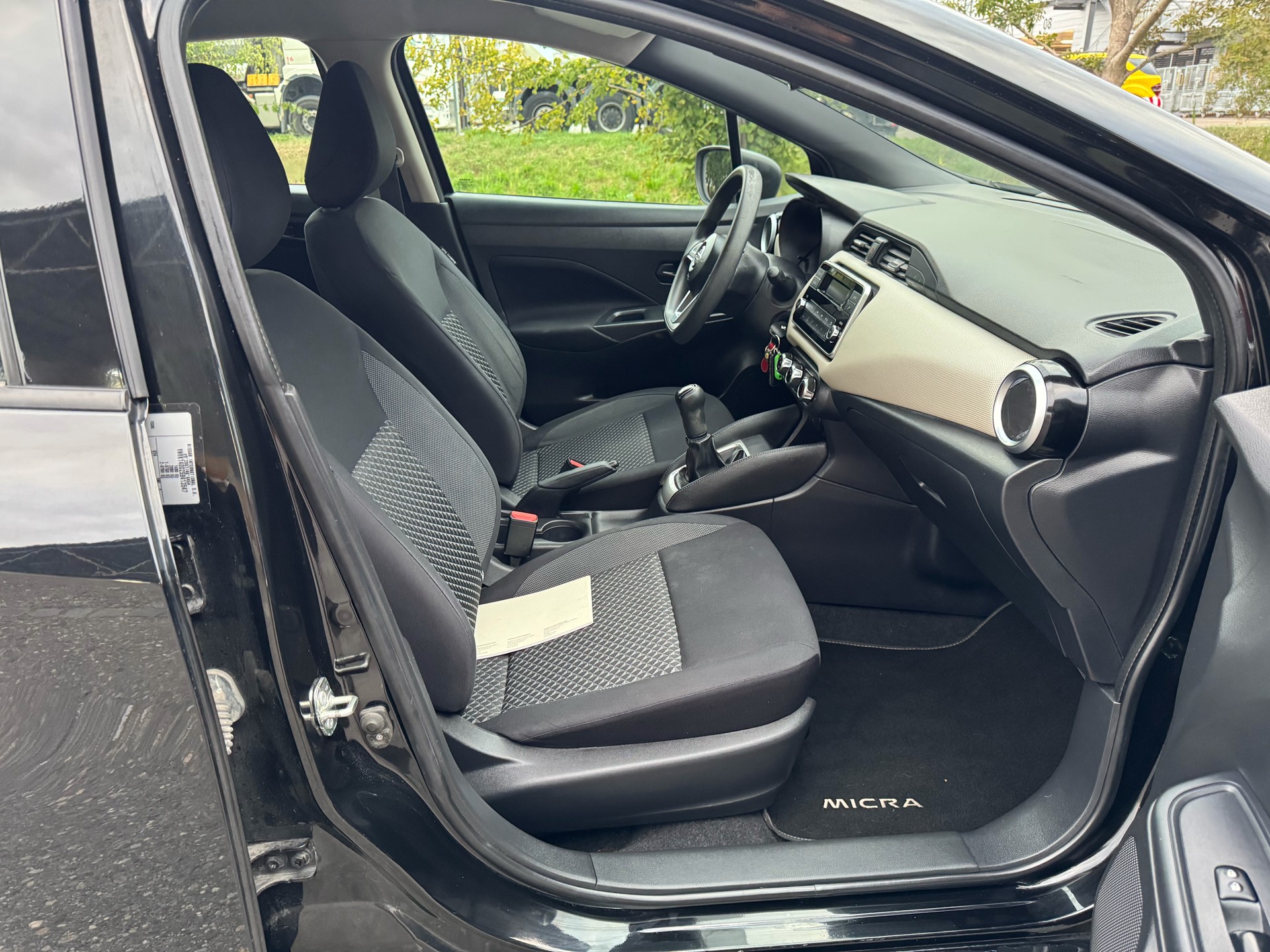 NISSAN Micra 1.0 acenta-image-9