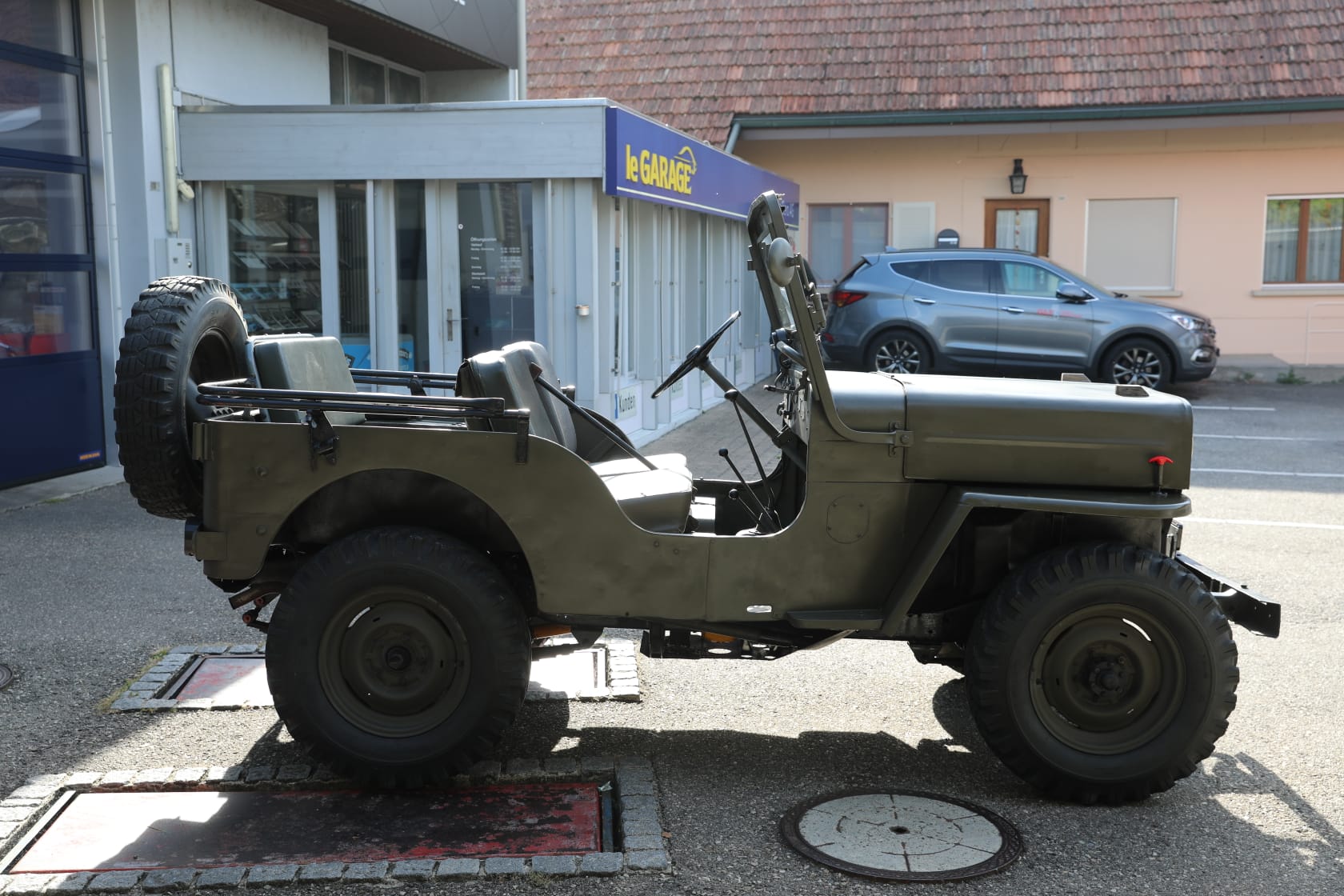 KAISER Jeep CJ-3B 12V-image-5