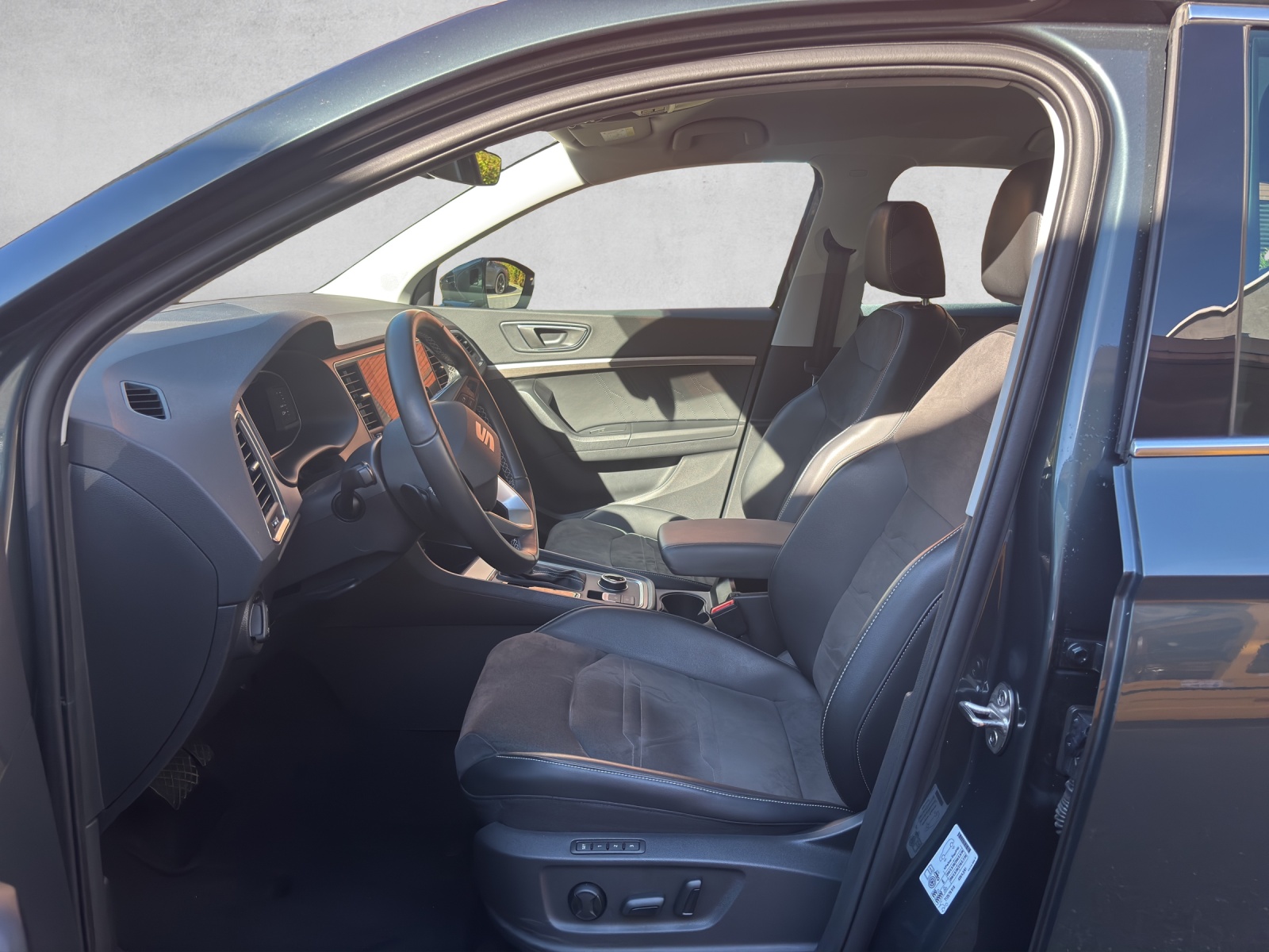 SEAT Ateca 2.0 TSI Hola Xperience DSG 4Drive-image-8