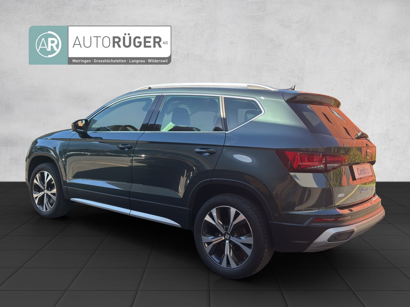 SEAT Ateca 2.0 TSI Hola Xperience DSG 4Drive-image-3