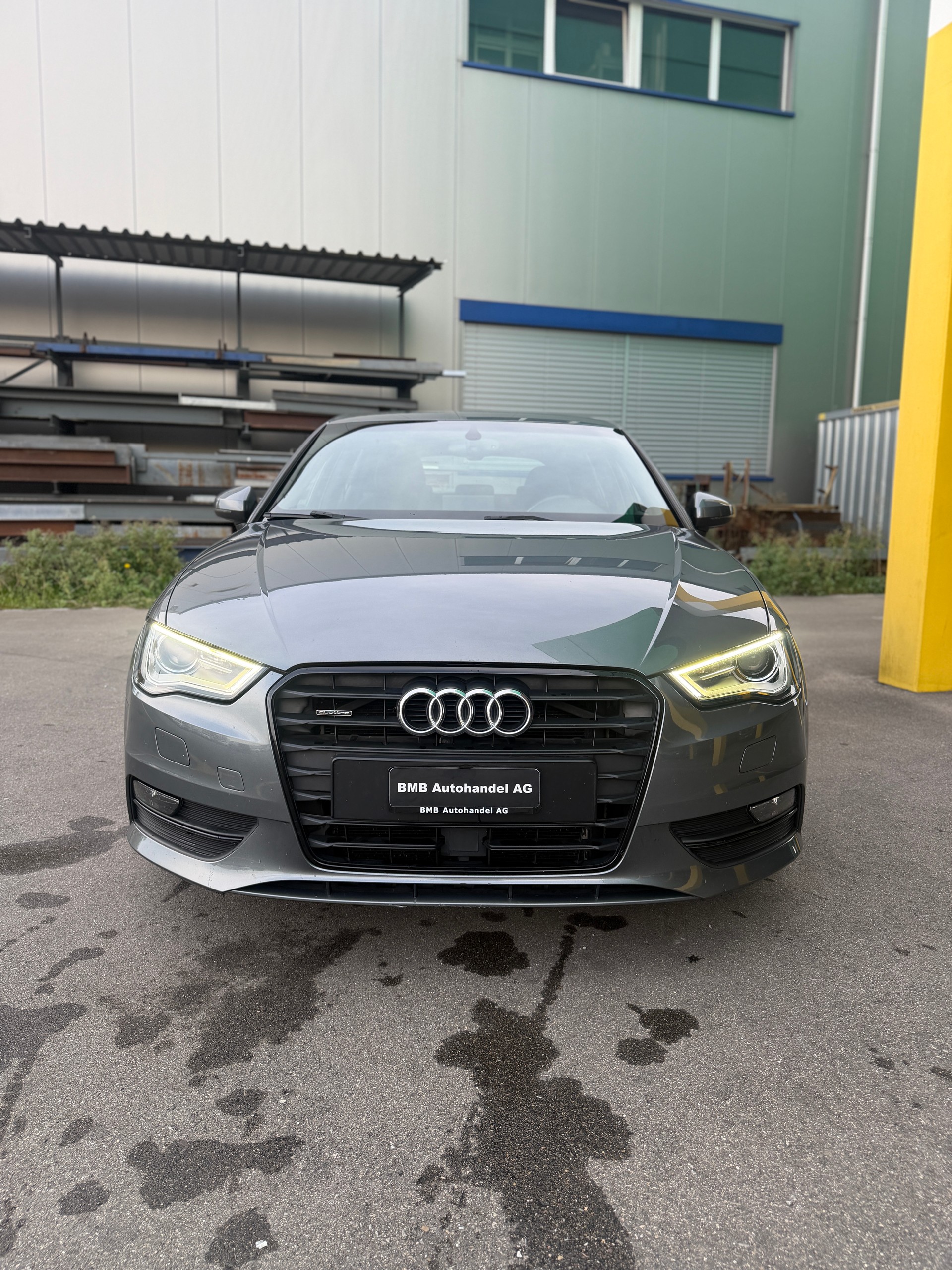 AUDI A3 Sportback 2.0 TDI Ambiente quattro S-tronic-image-1