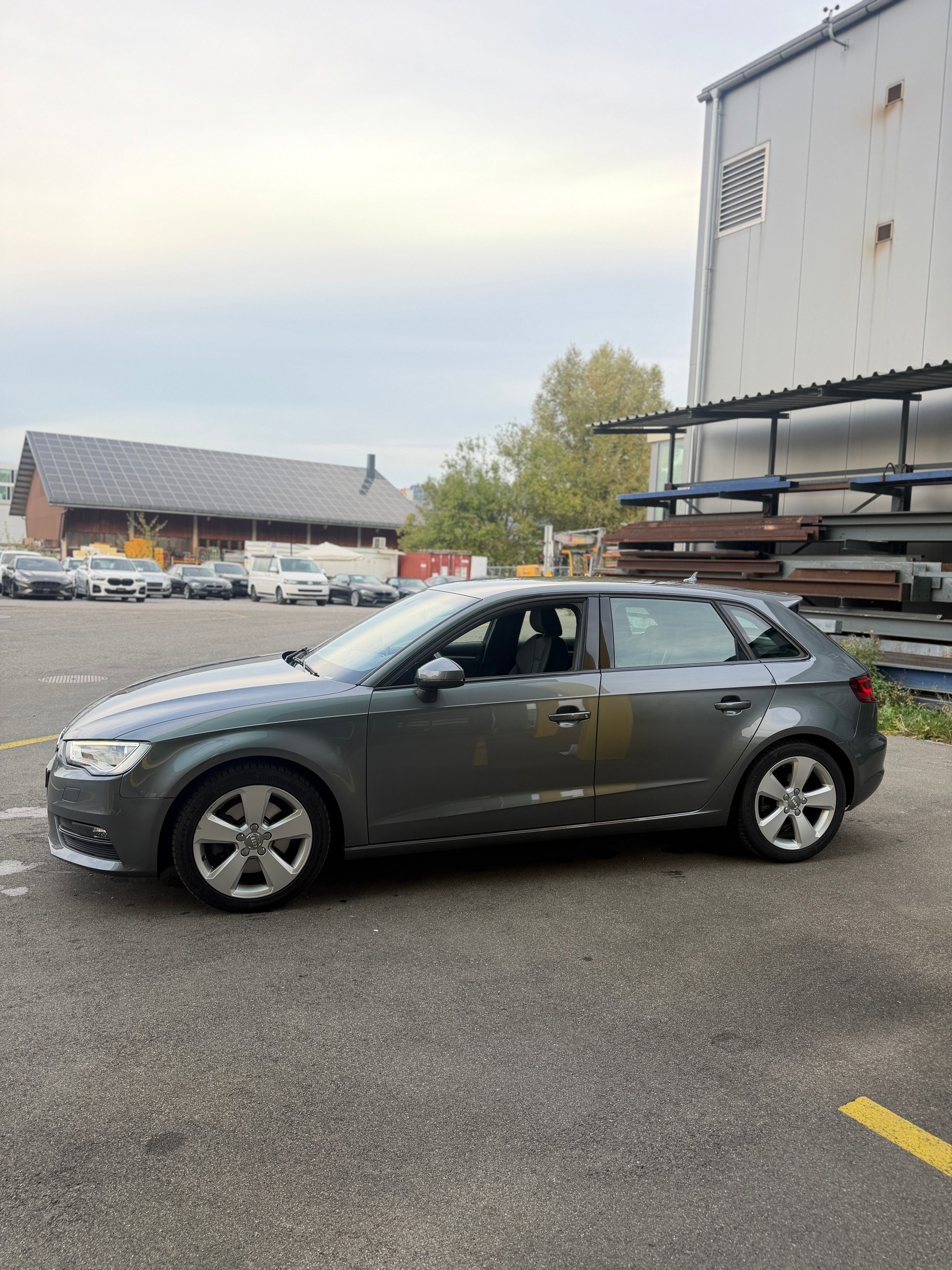 AUDI A3 Sportback 2.0 TDI Ambiente quattro S-tronic-image-3