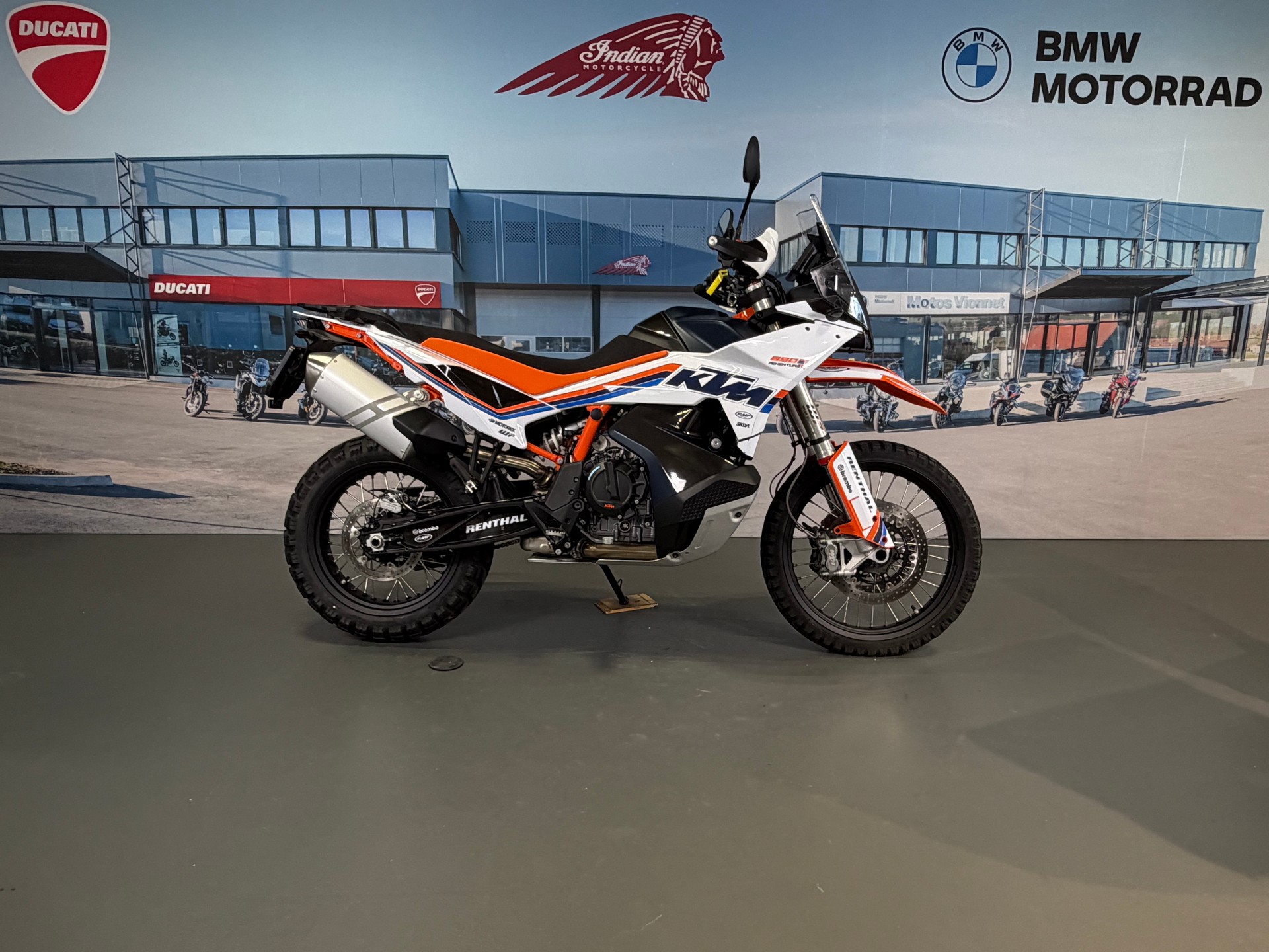 KTM 890 Adventure R-image-4