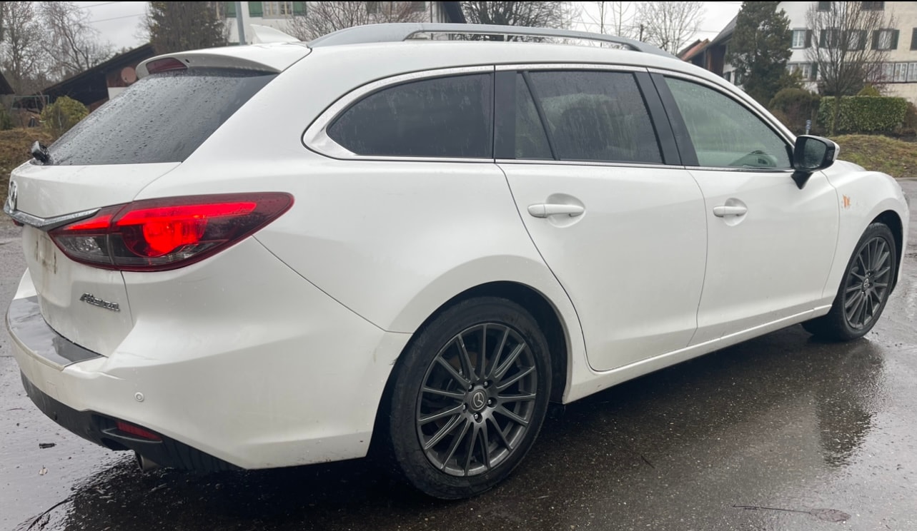 MAZDA 6 Sportwagon 2.2 D 16V Ambition AWD Skyactive-D-image-4