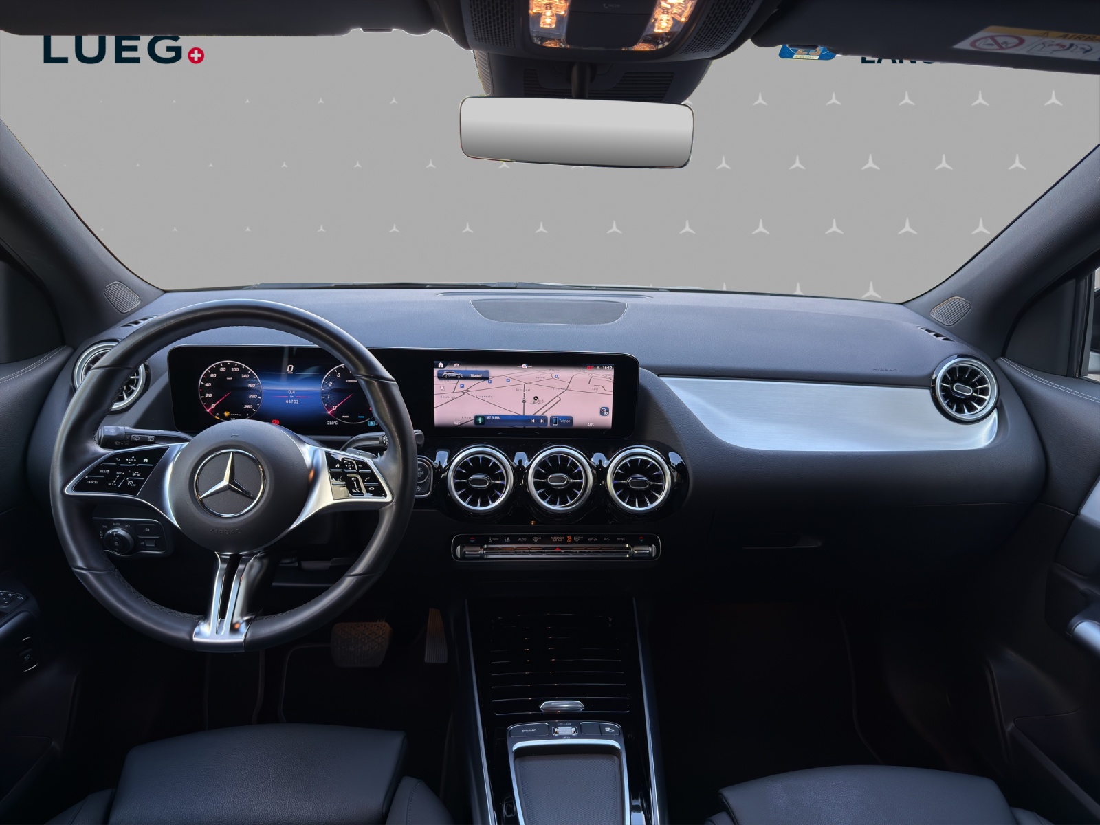 MERCEDES-BENZ GLA 250 4Matic 8G-DCT Swiss Star-image-10