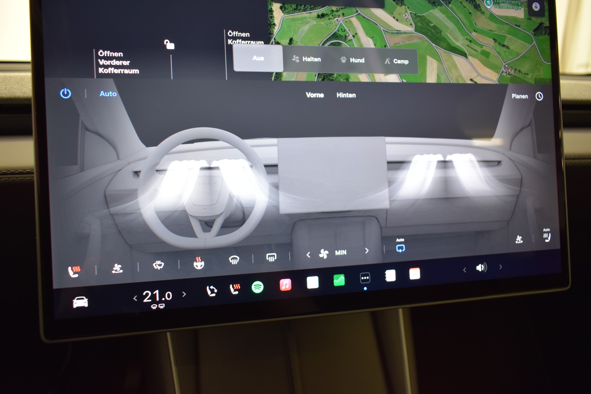 TESLA Model Y 534km WLTP, CH IVI, 2026er Facelift mit schwarzem Dachhimmel und neuem 16 Zoll Monitor-image-15