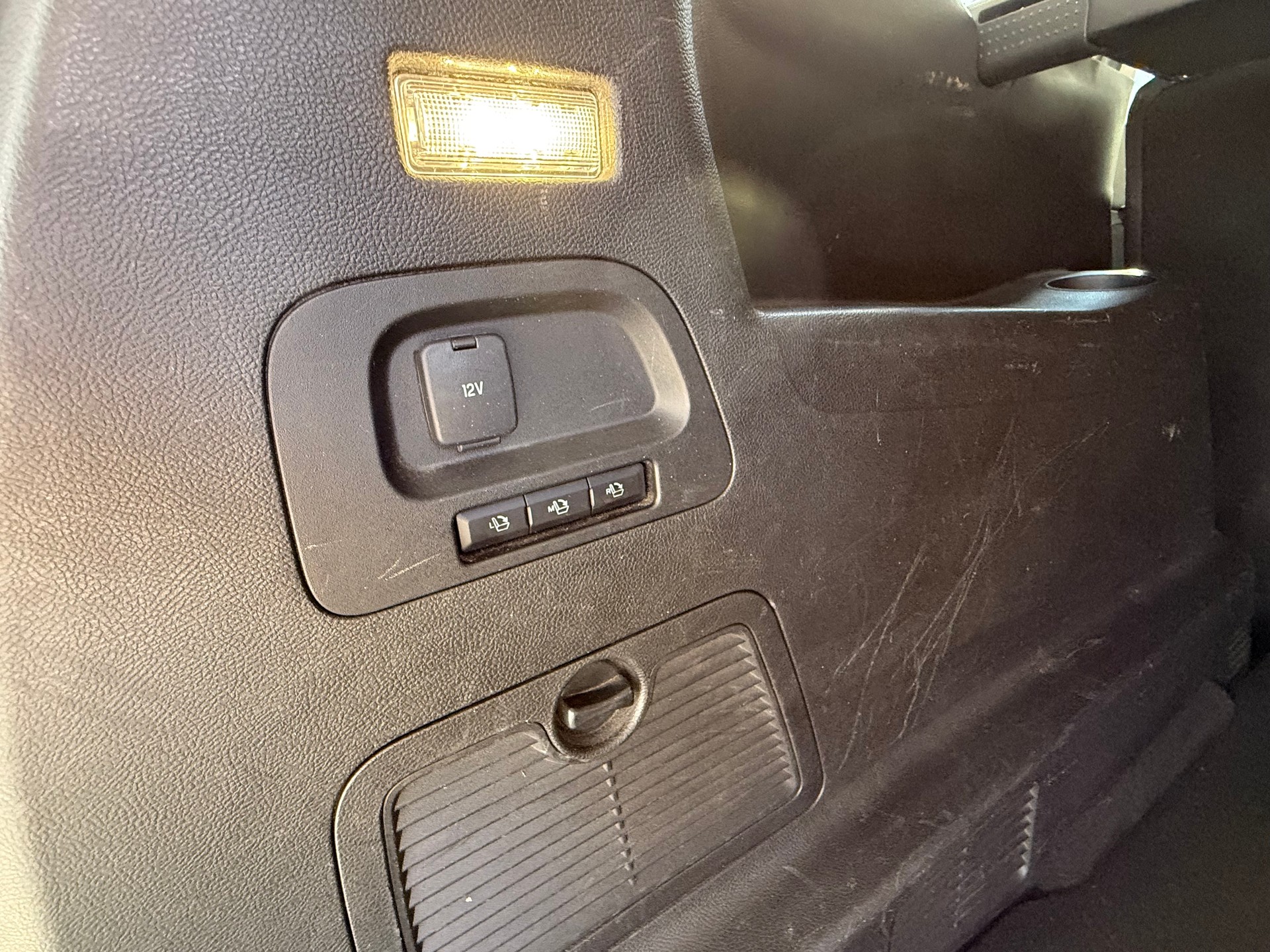 FORD S-Max 2.0 TDCi Trend AWD PoweShift-image-13