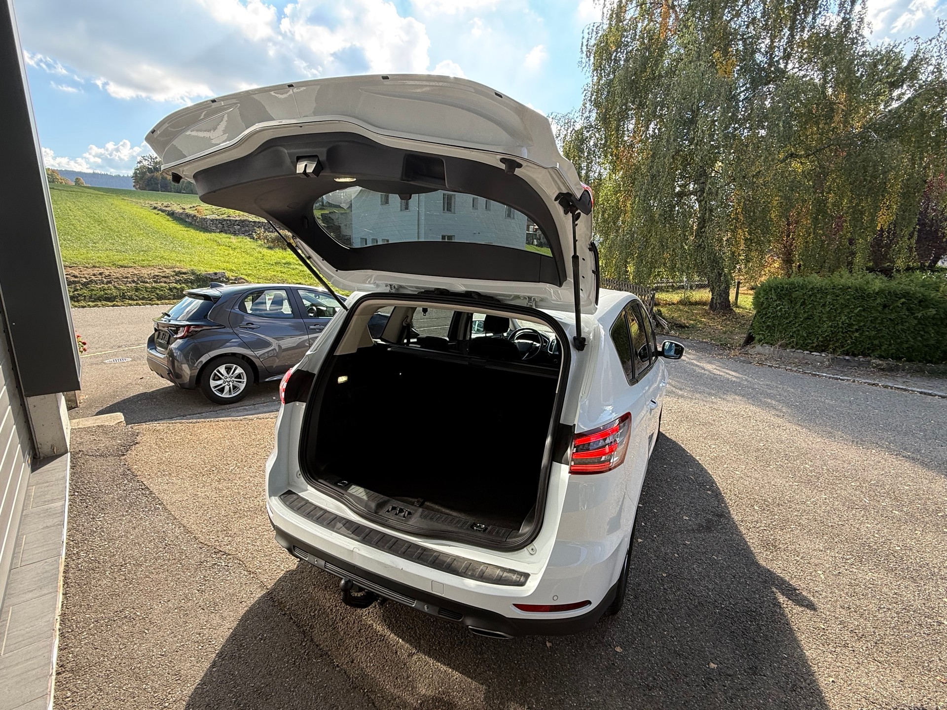 FORD S-Max 2.0 TDCi Trend AWD PoweShift-image-6