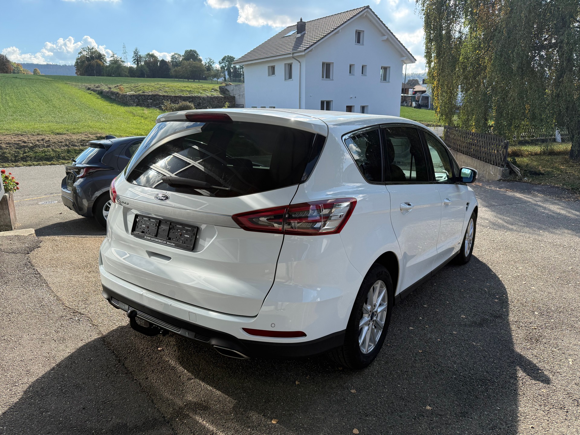FORD S-Max 2.0 TDCi Trend AWD PoweShift-image-5