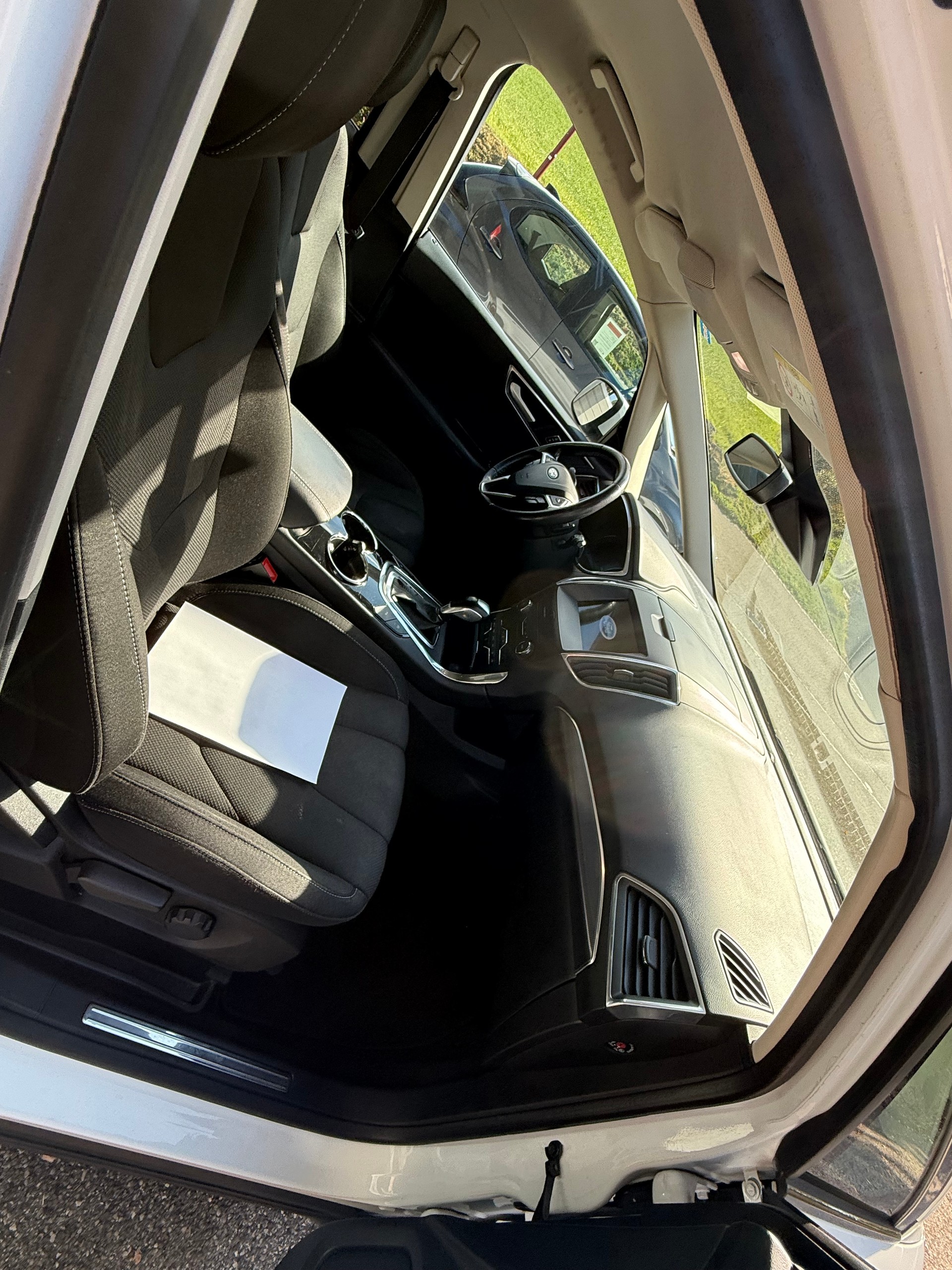 FORD S-Max 2.0 TDCi Trend AWD PoweShift-image-7