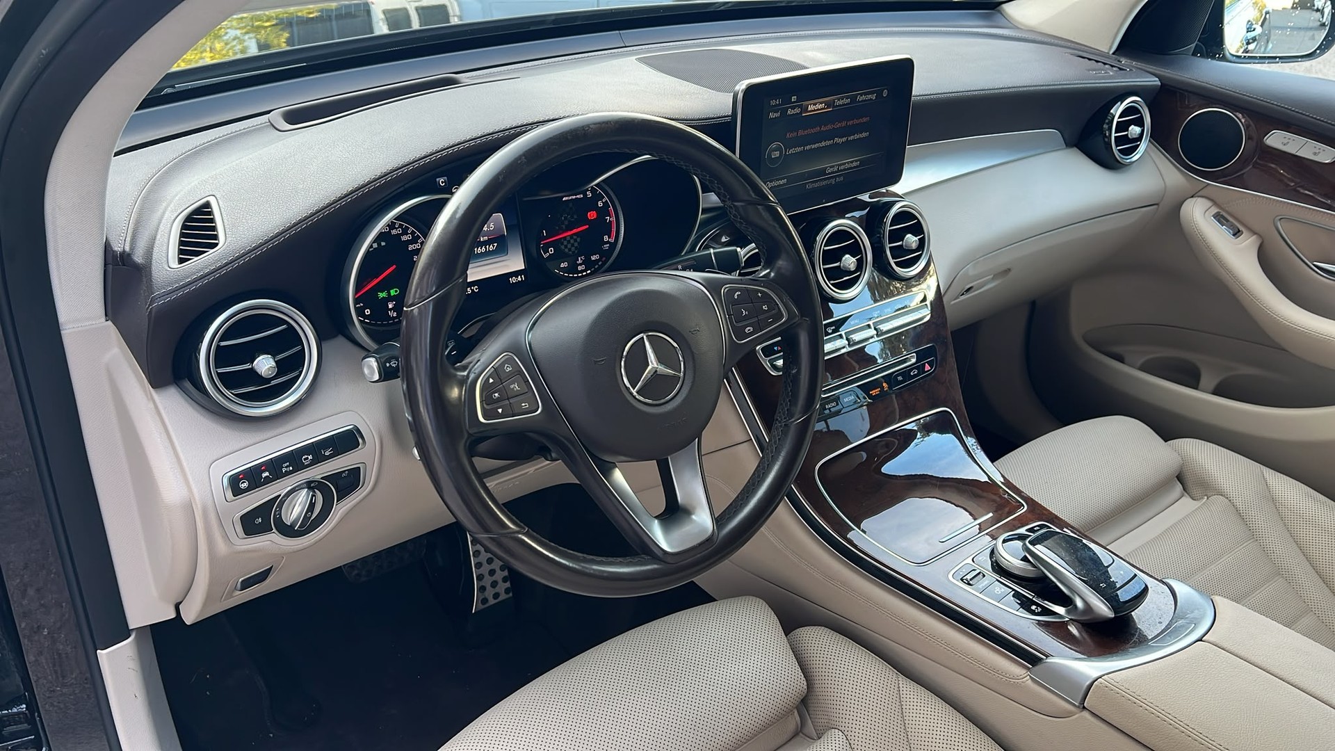 MERCEDES-BENZ GLC Coupé 43 AMG 4Matic 9G-Tronic-image-9