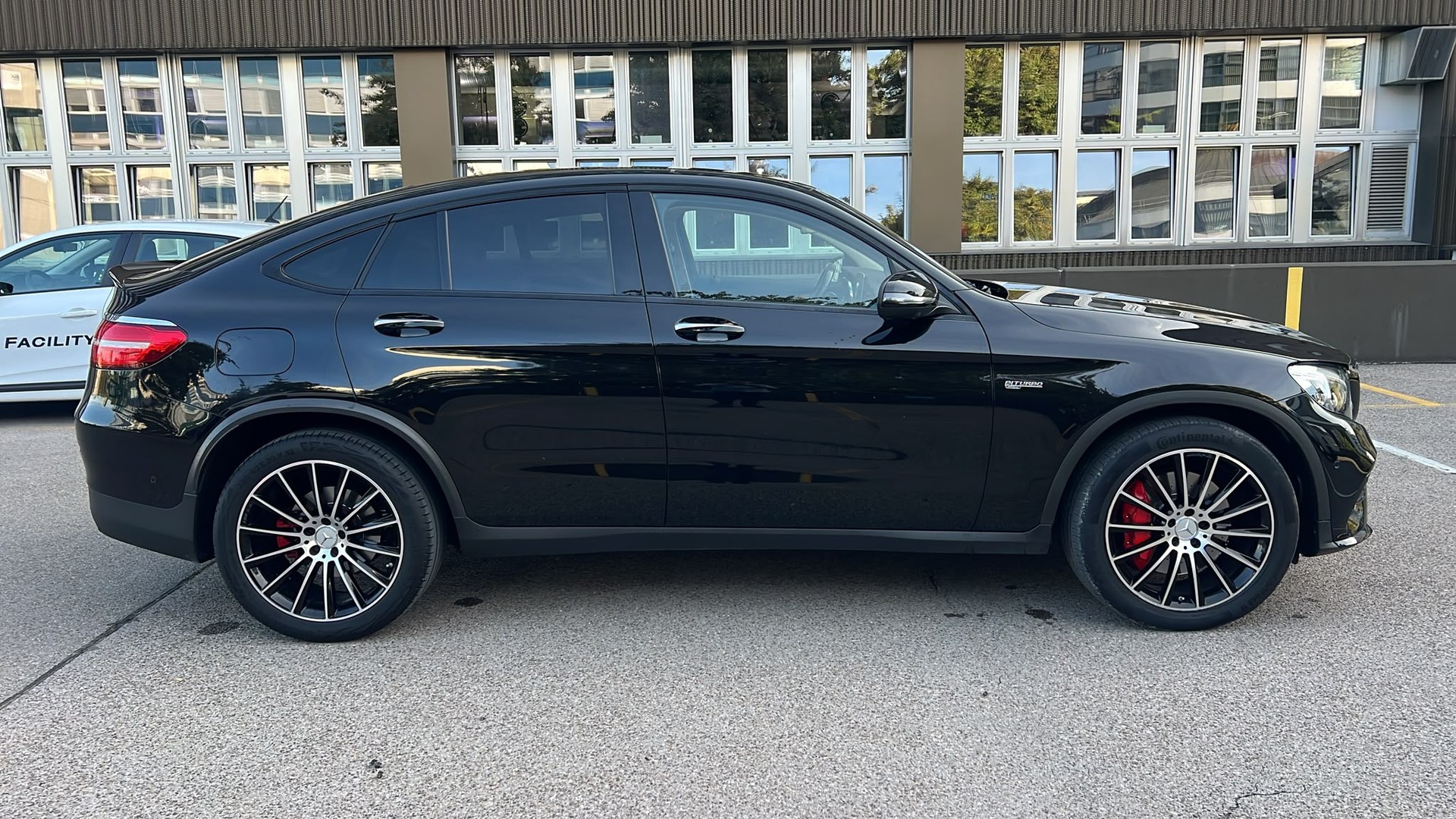 MERCEDES-BENZ GLC Coupé 43 AMG 4Matic 9G-Tronic-image-4