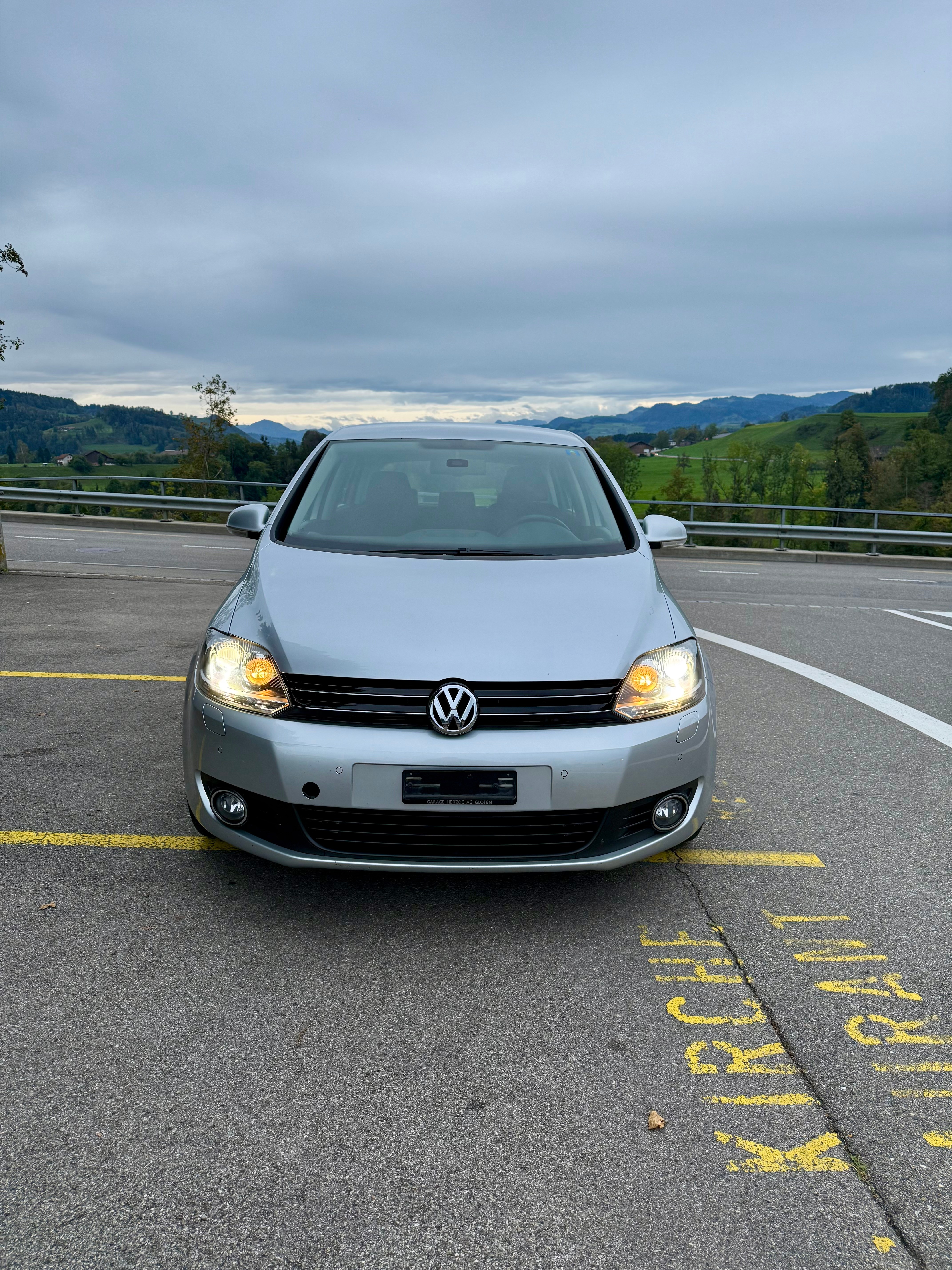 Car photo