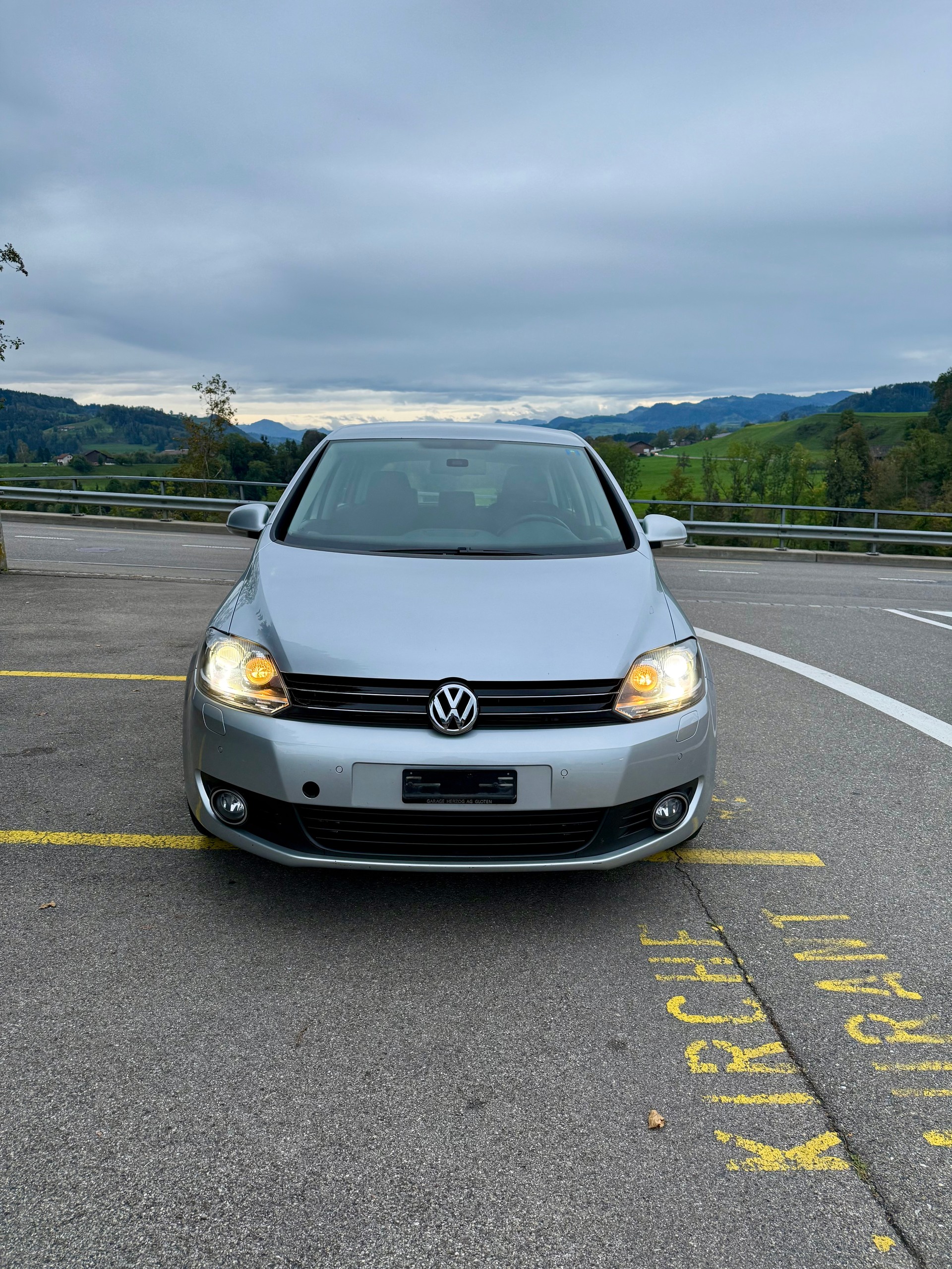 VW Golf Plus 1.4 TSI Comfortline DSG-image-0