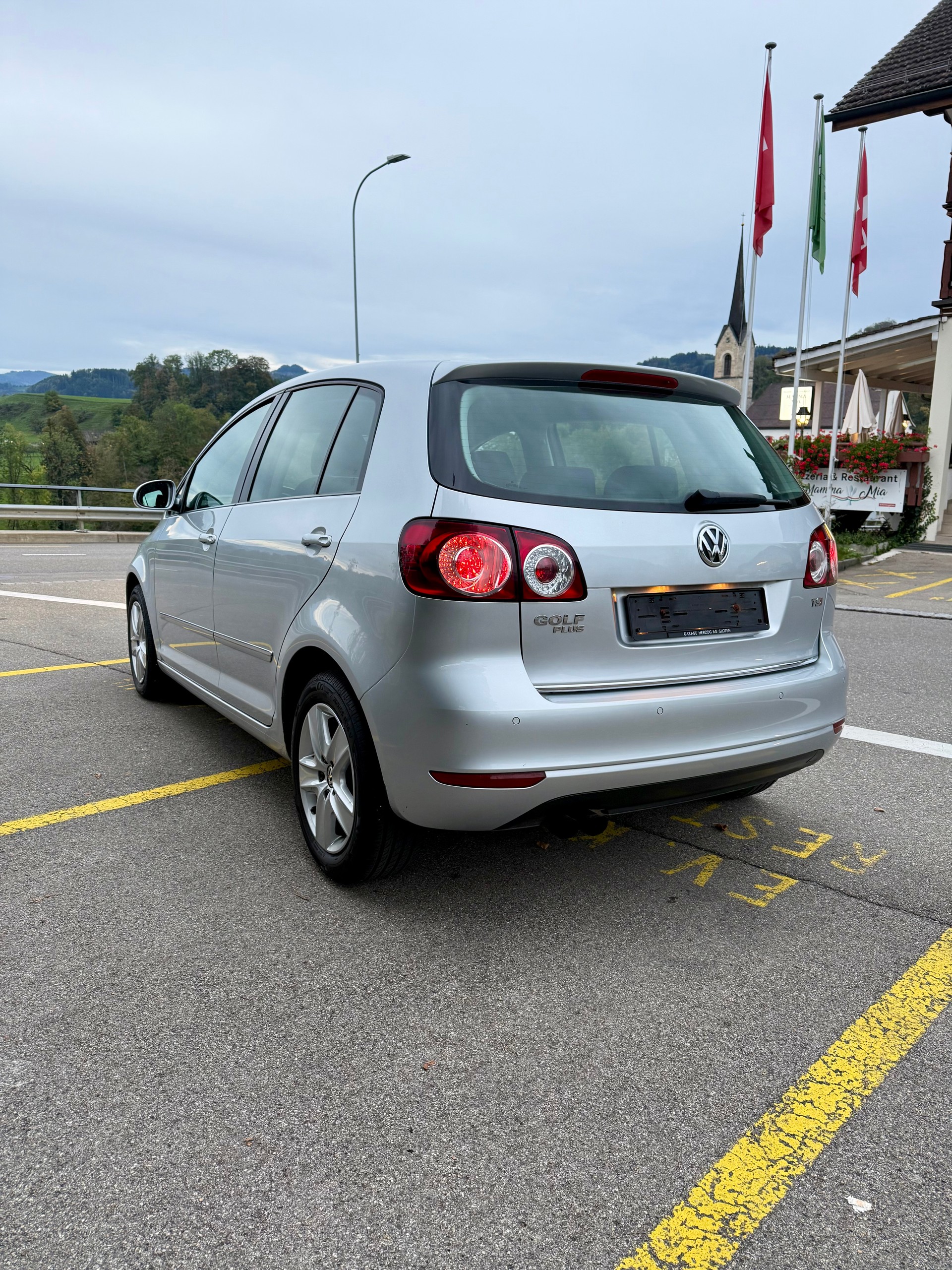 VW Golf Plus 1.4 TSI Comfortline DSG-image-3