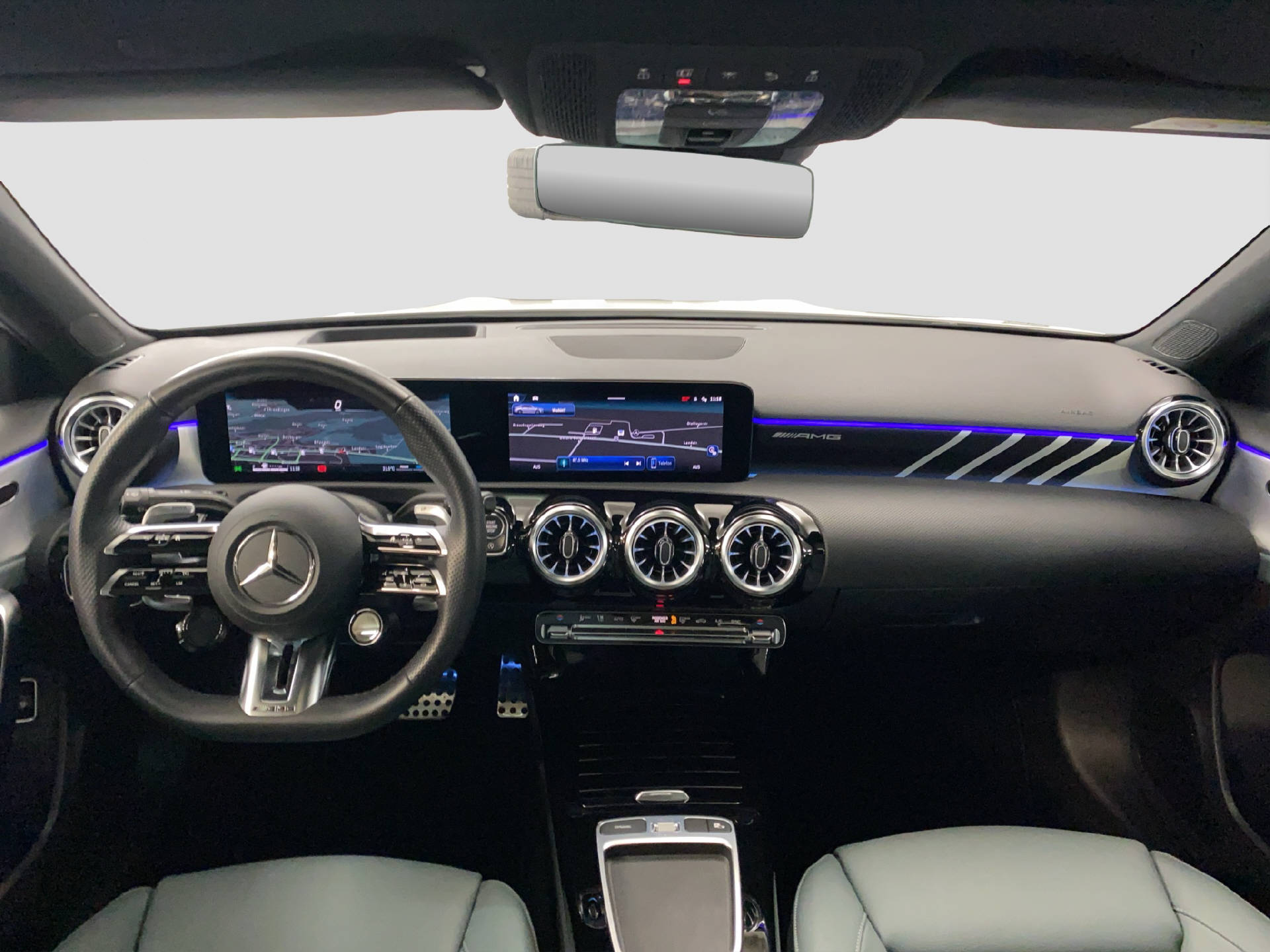 MERCEDES-BENZ A 35 AMG 4MATIC Limousine-image-7