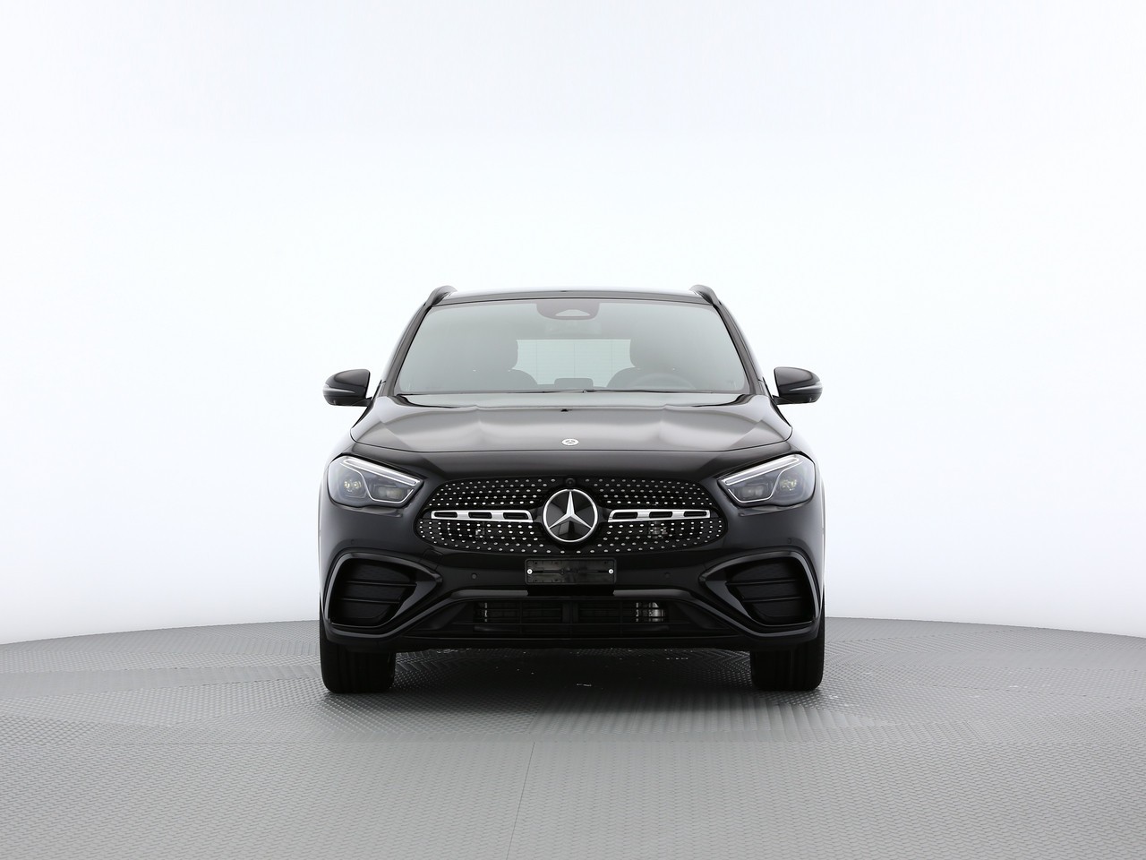 MERCEDES-BENZ GLA 200 7G-DCT-image-1