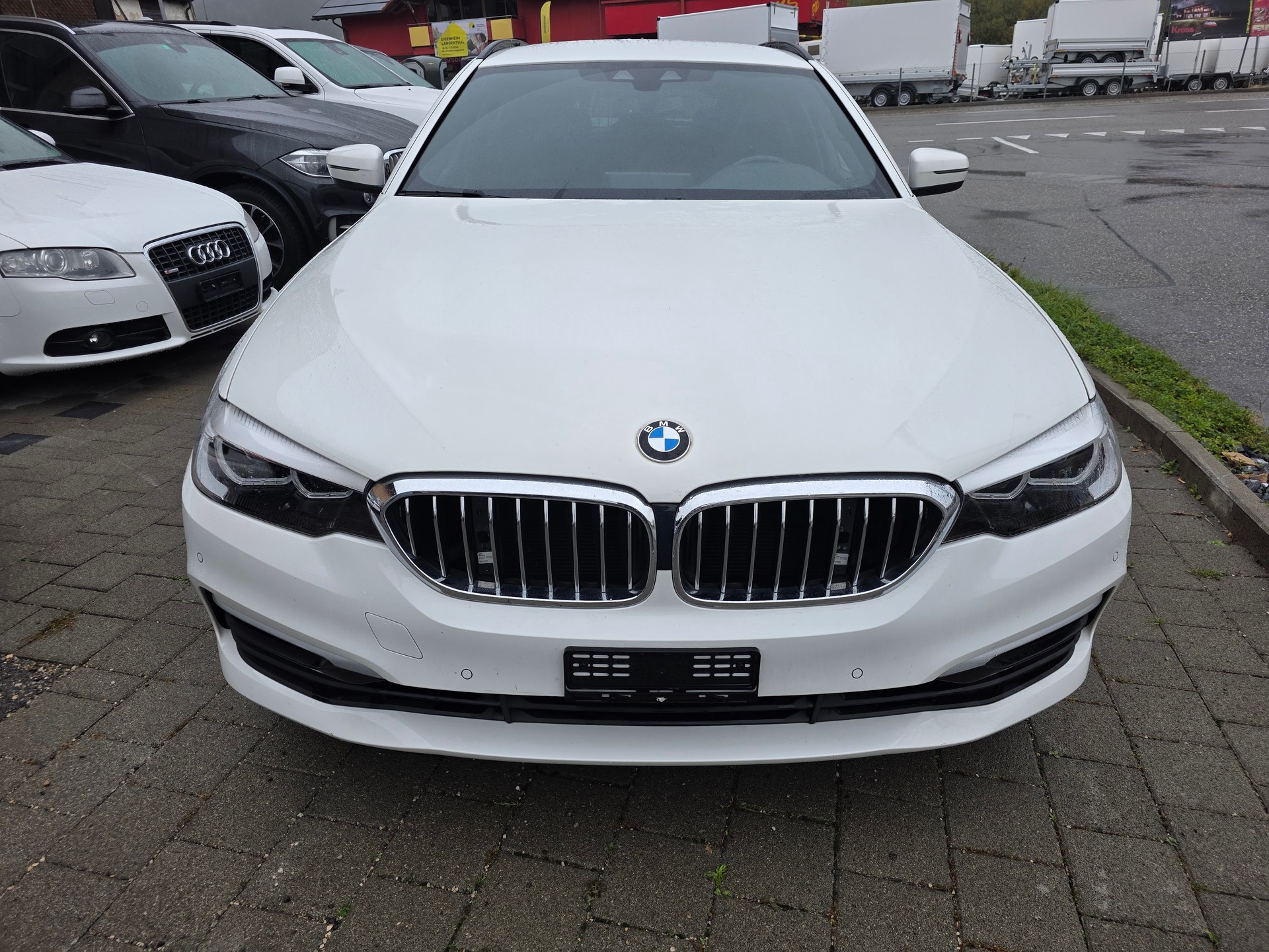 BMW 530d xDrive Touring Steptronic-image-1