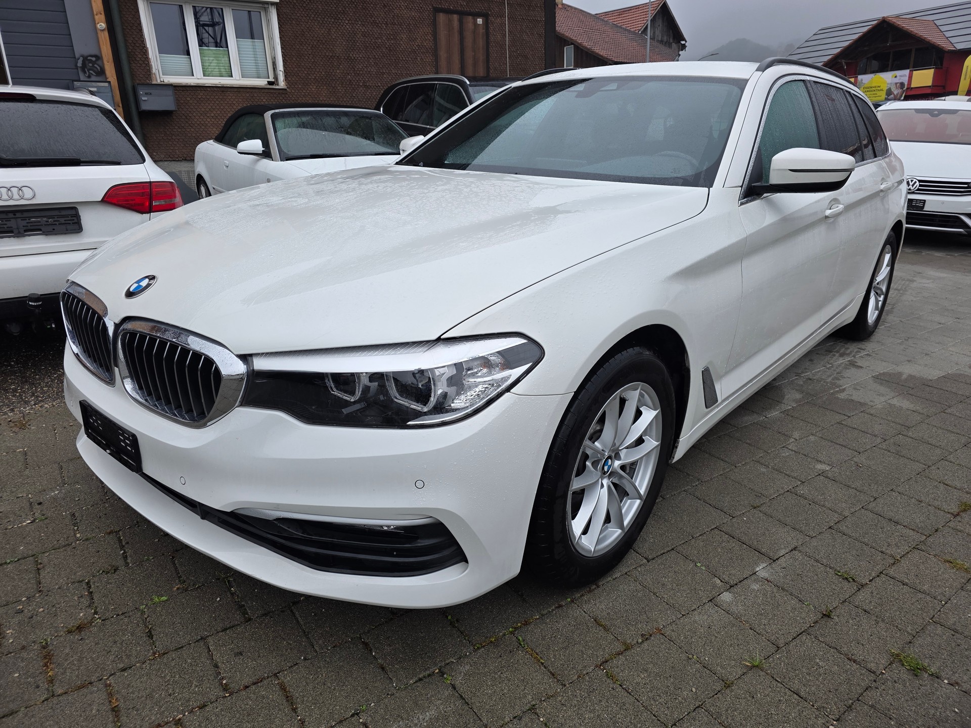 BMW 530d xDrive Touring Steptronic-image-4
