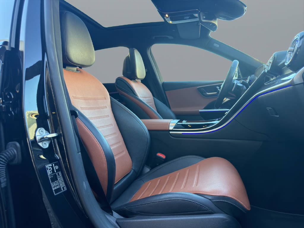 MERCEDES-BENZ C 200 AMG Line-image-10