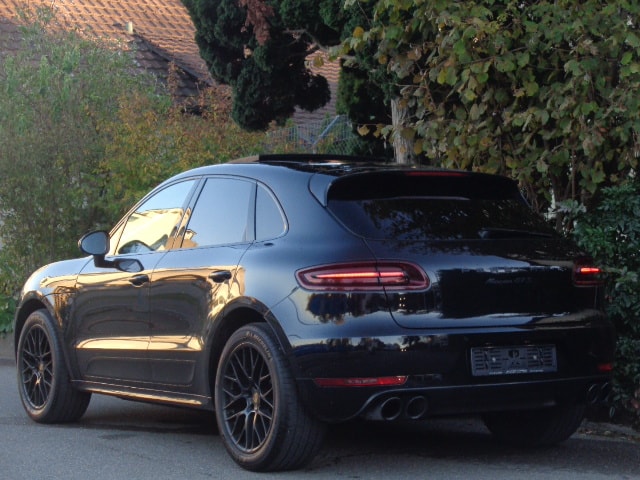 PORSCHE Macan GTS PDK-image-2