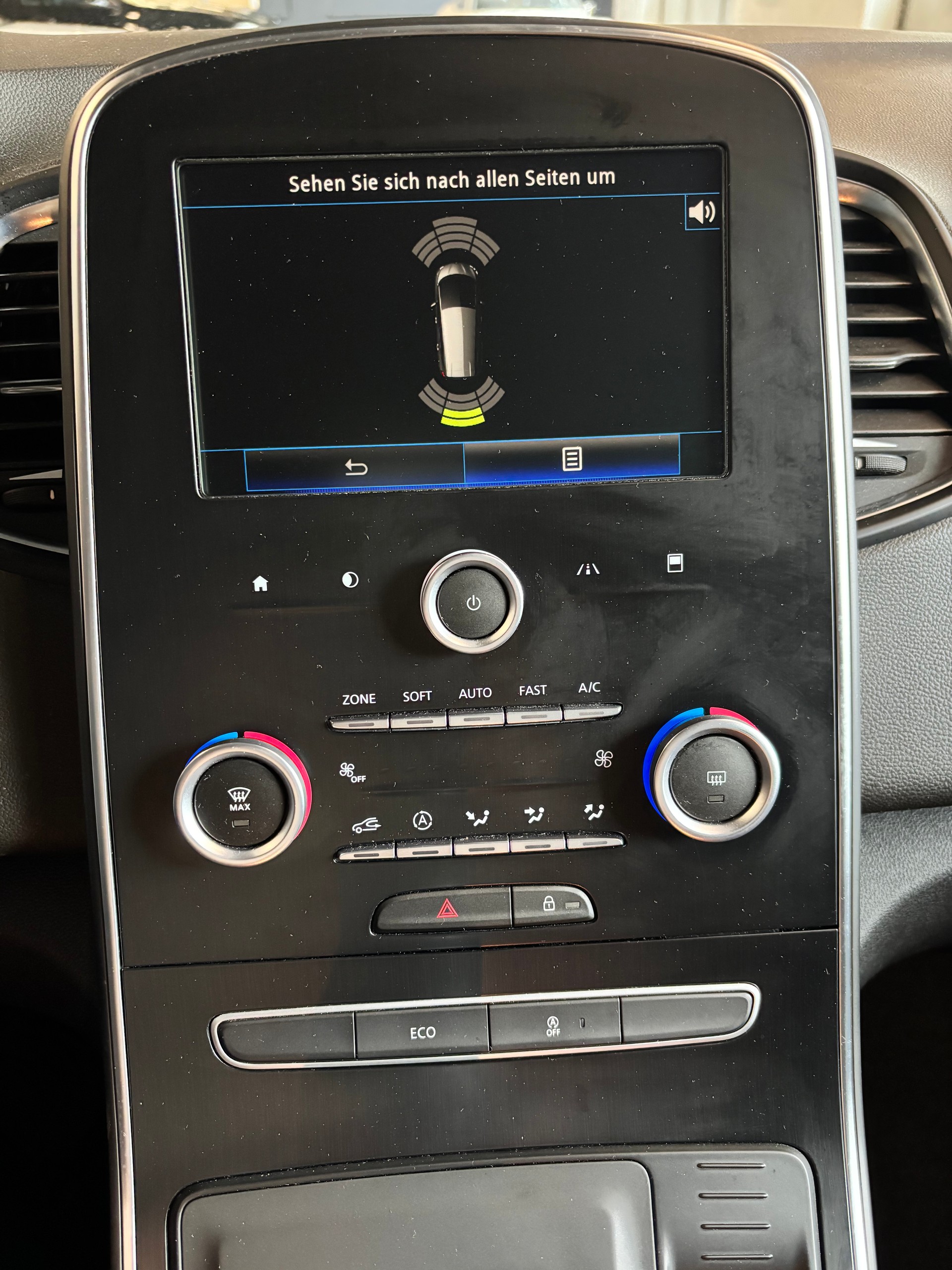 RENAULT Grand Scénic 1.5 dCi Bose EDC-image-15