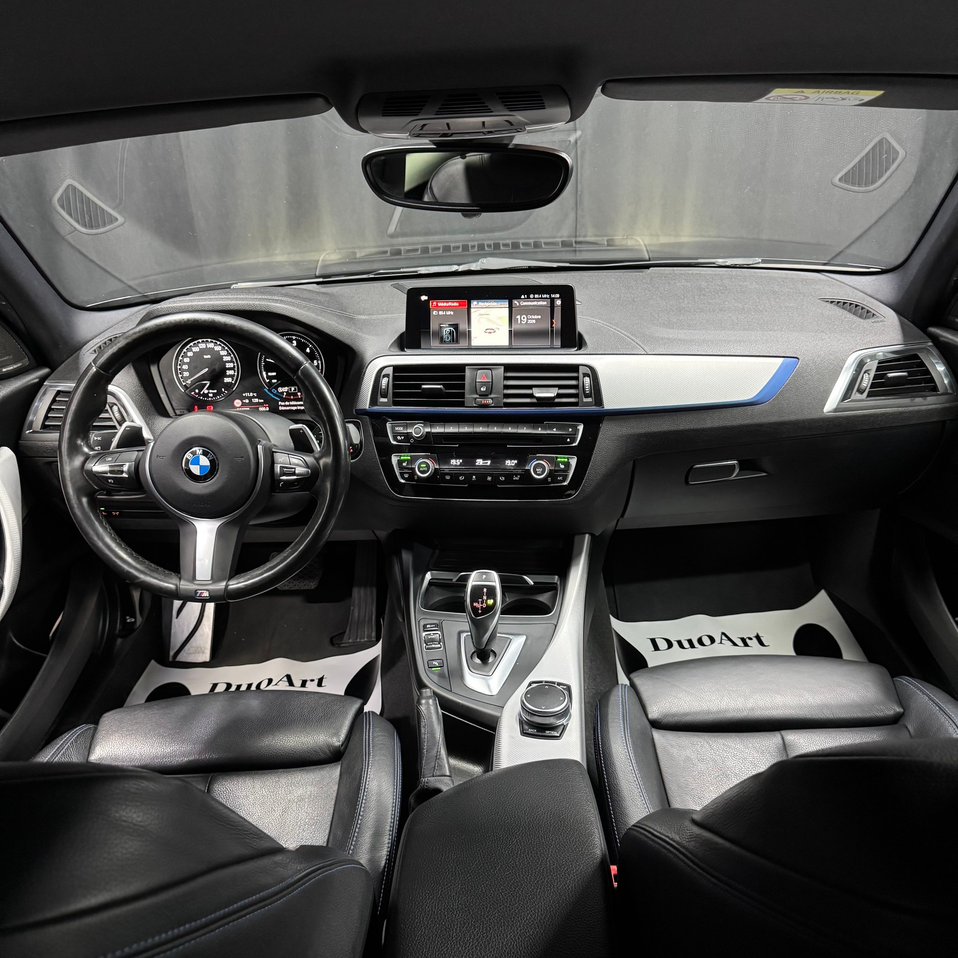 BMW 120d xDrive Edition M Sport Steptronic-image-10