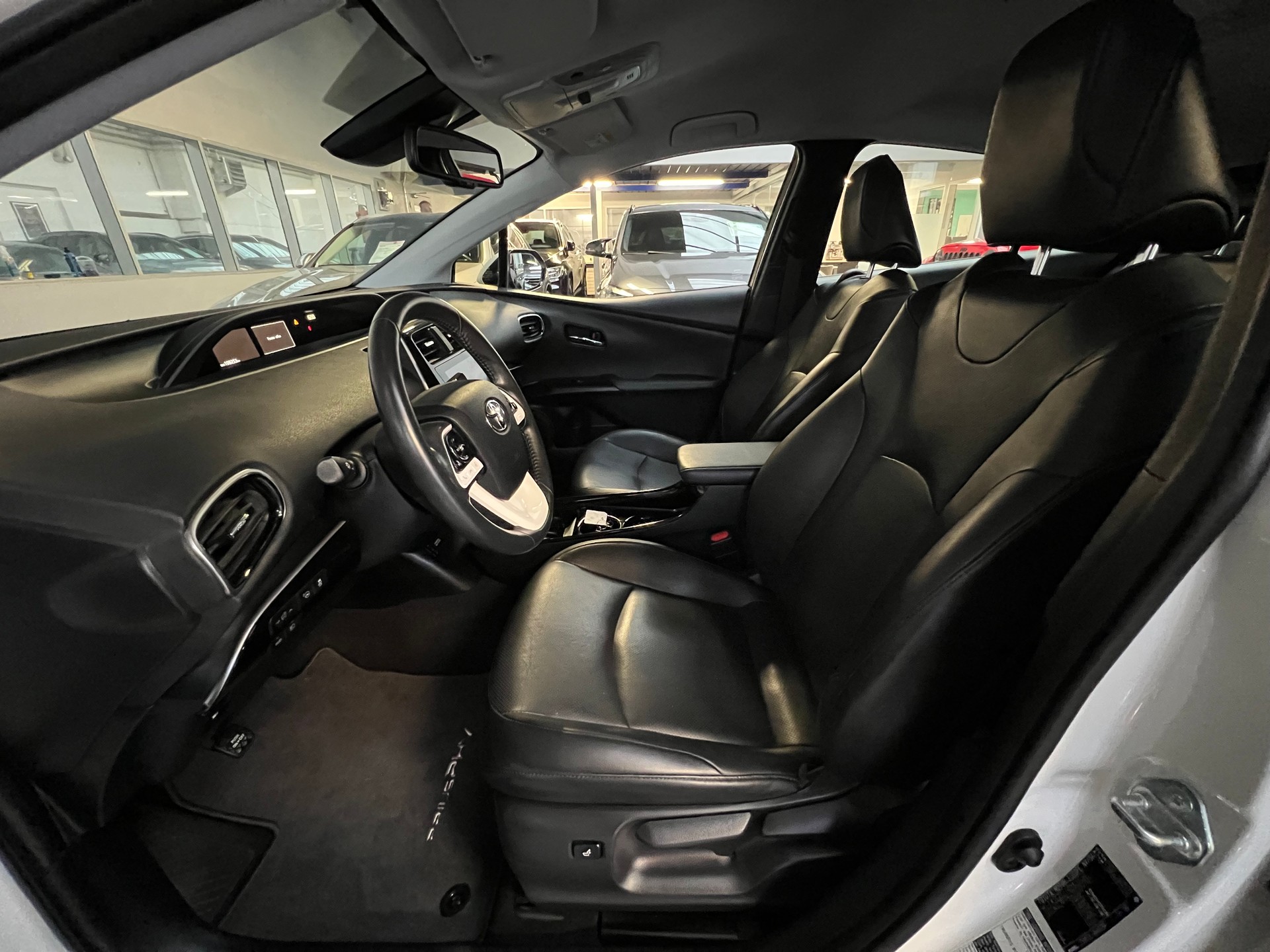 TOYOTA Prius 1.8 VVT-i Plug-in Hybrid Premium-image-9