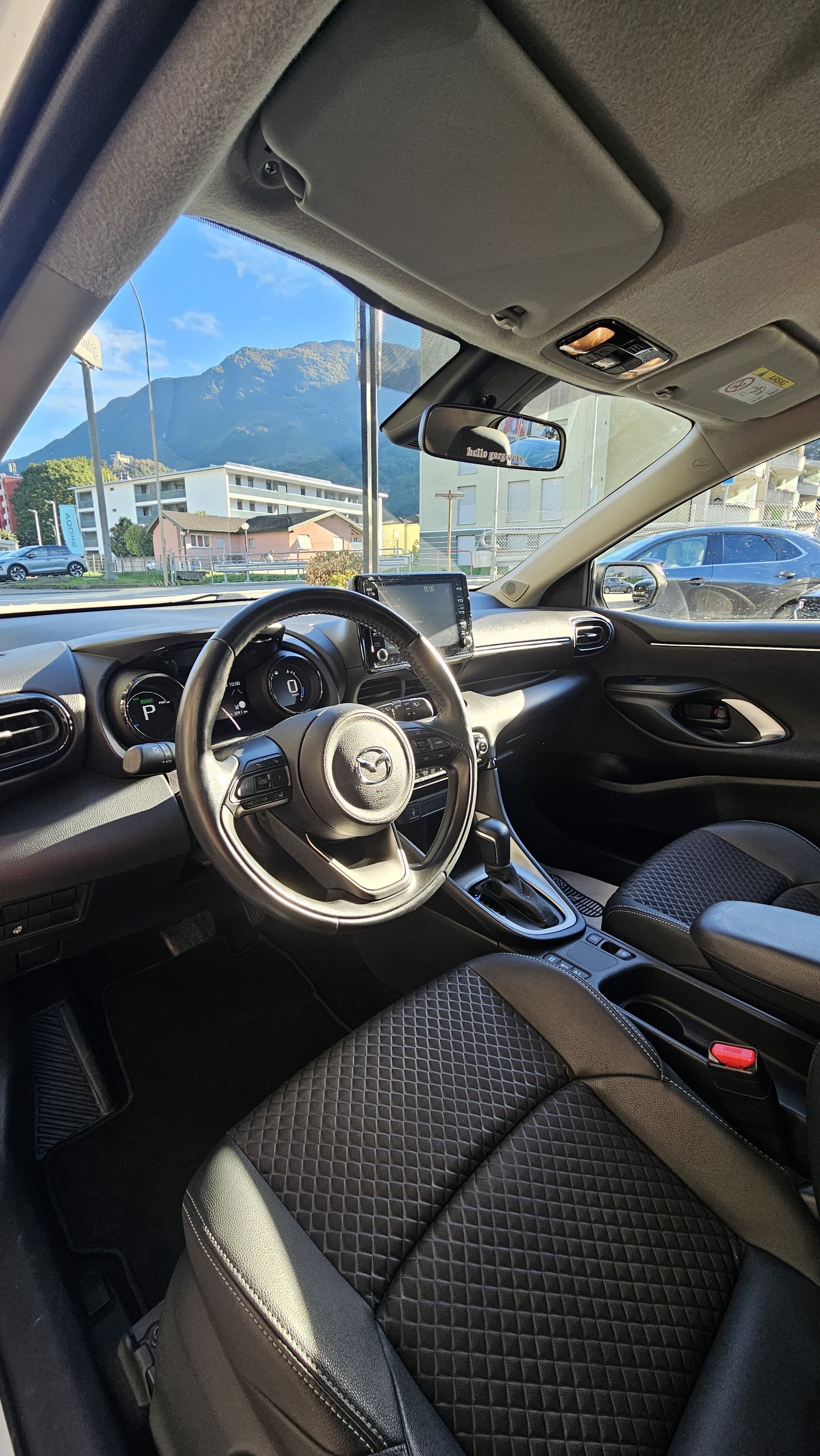 MAZDA 2 Hybrid Agile-image-4