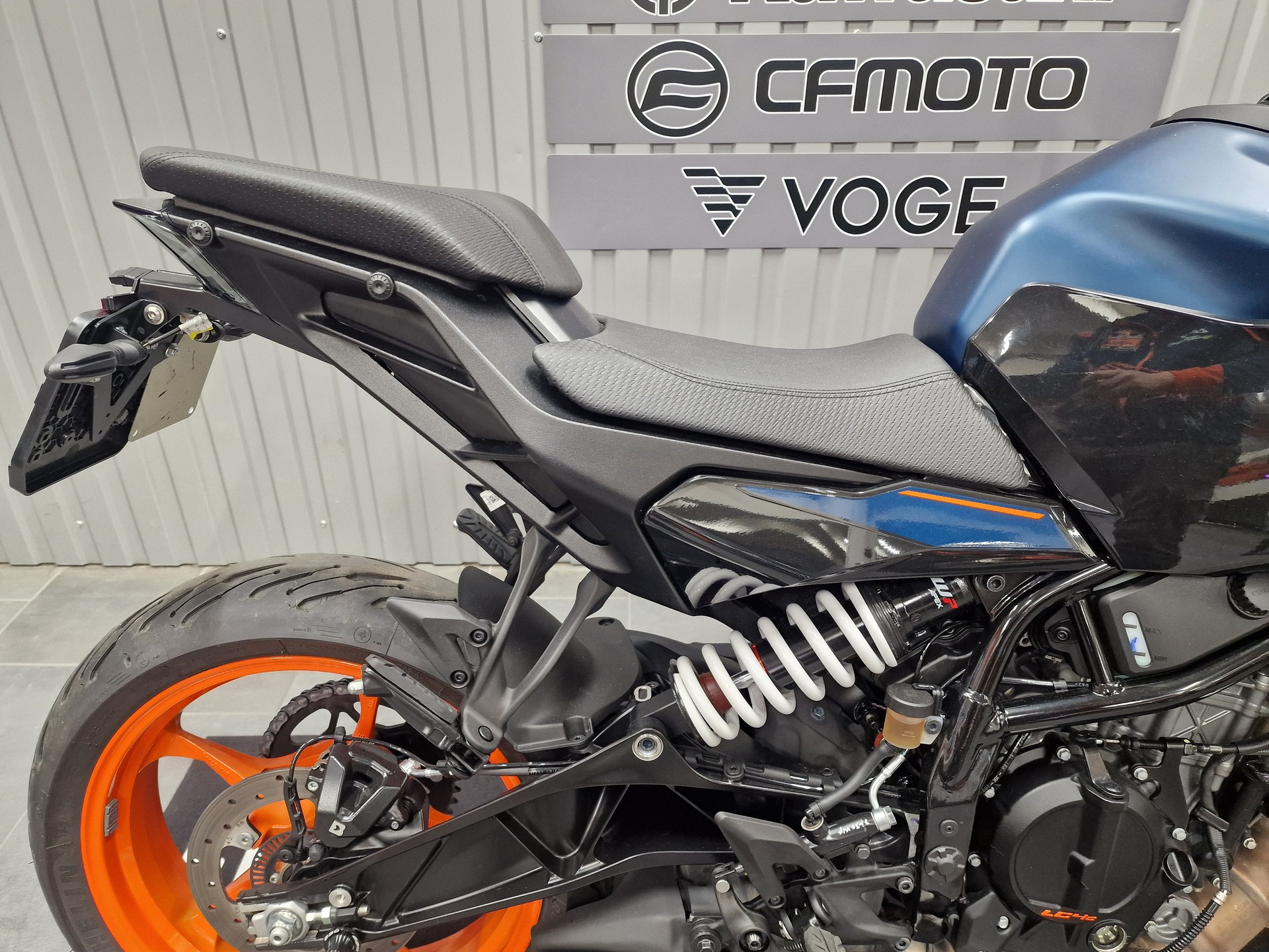 KTM 125 Duke-image-4