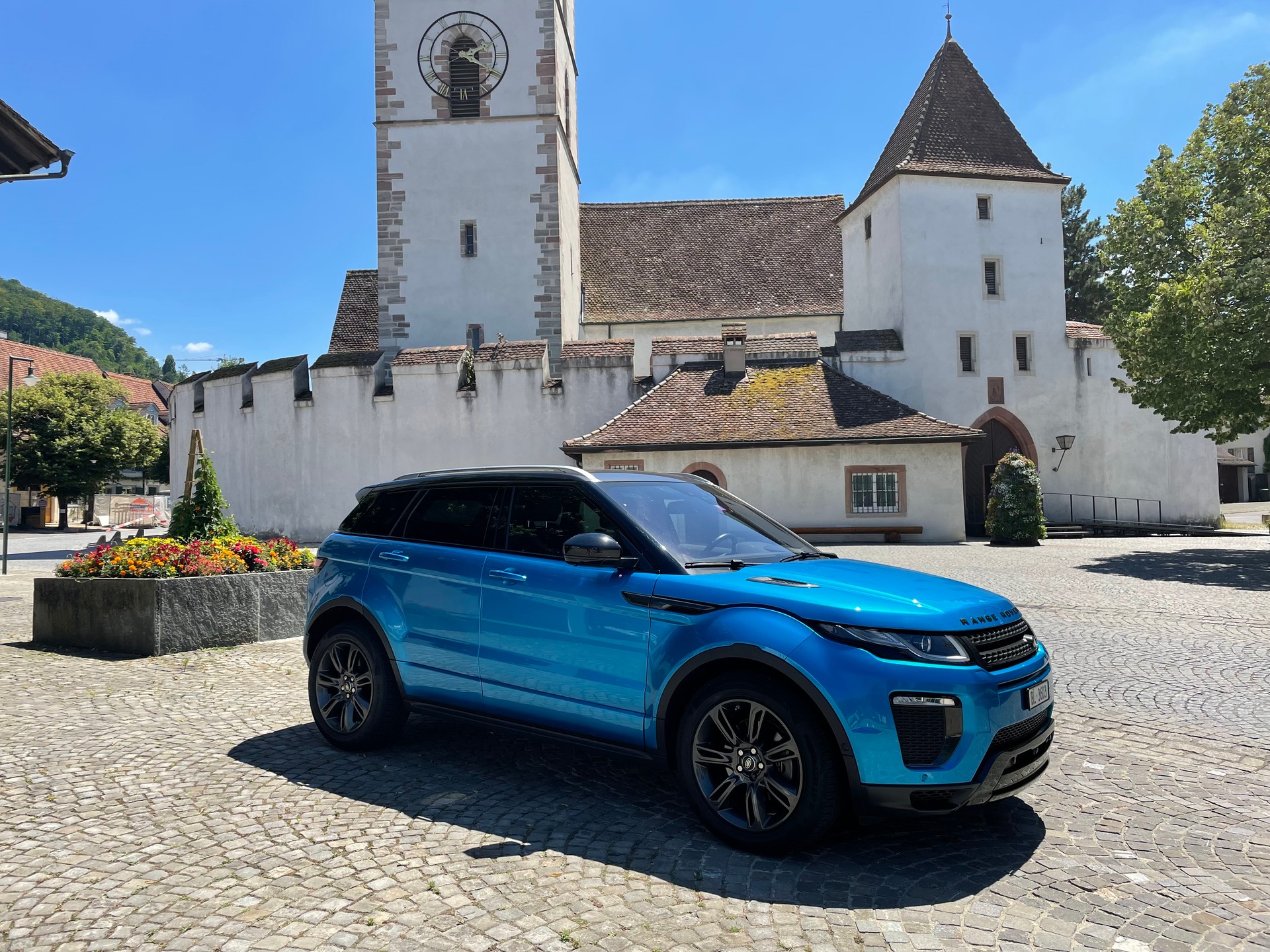 LAND ROVER Range Rover Evoque 2.0 TD4 Limited Edition Landmark HSE-image-3