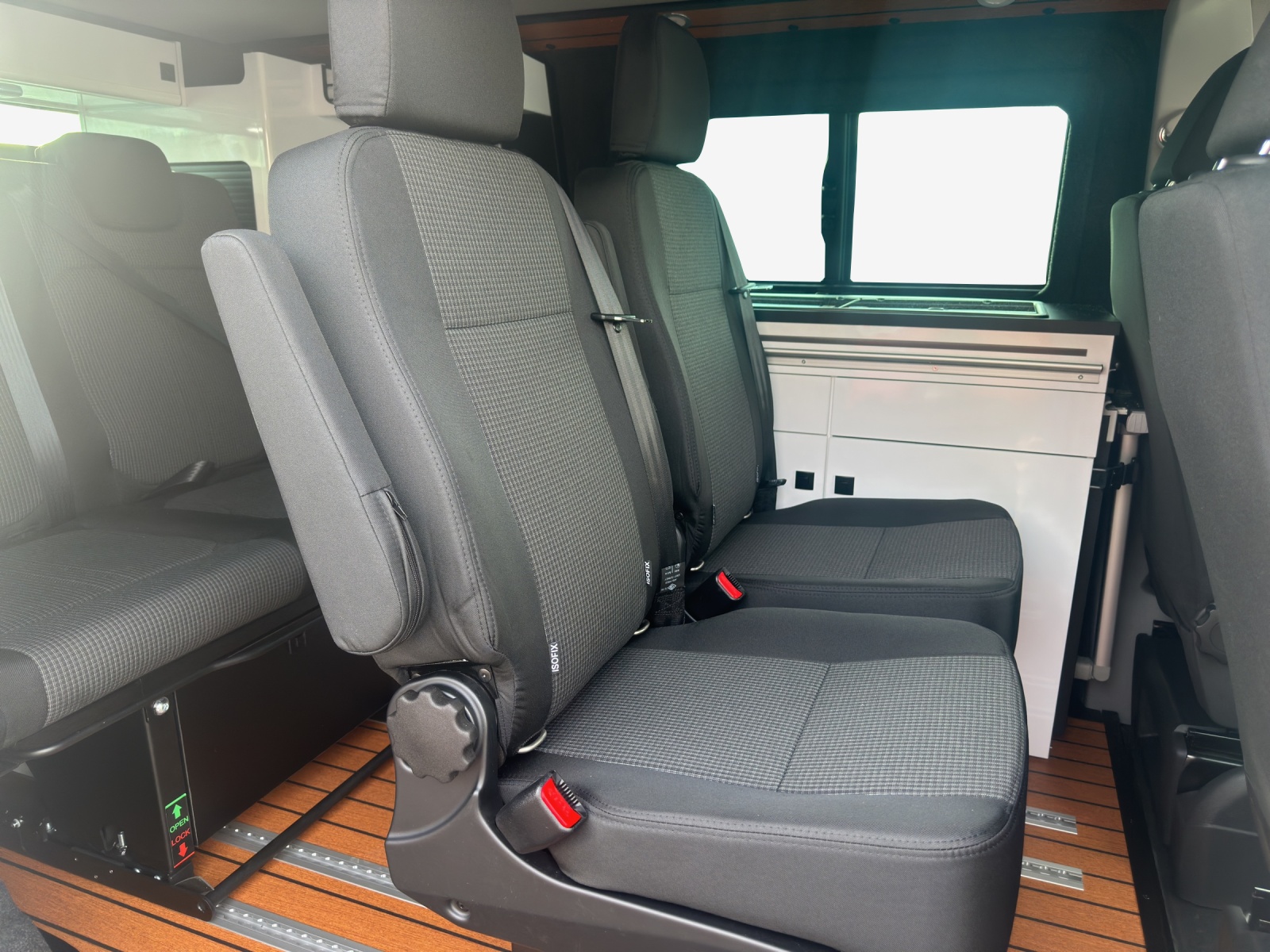 VW T6.1 2.0 TDI Envia Free 4Motion DSG-image-11